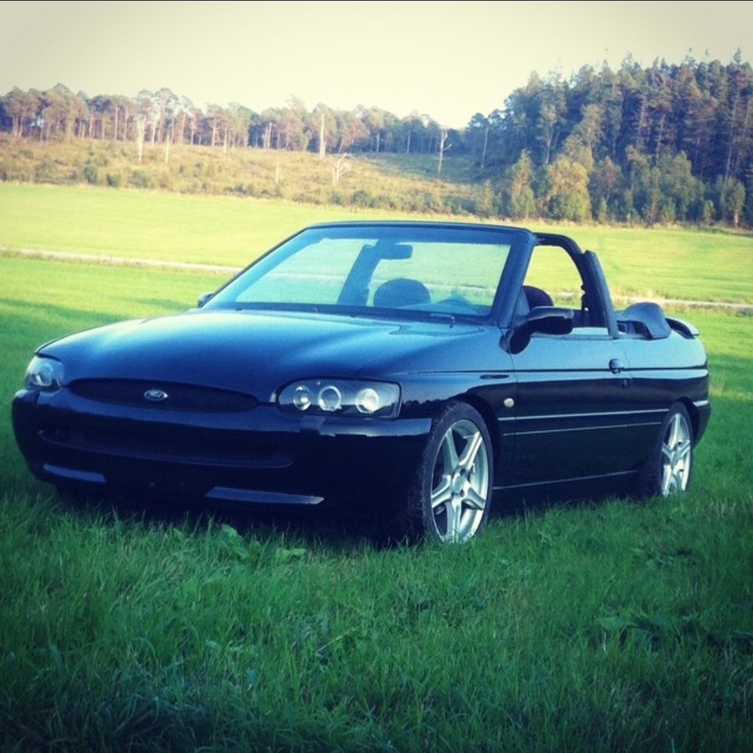 Ford Escort Cabriolet 1.6 Manual, 5-trins, 90ps, 1997