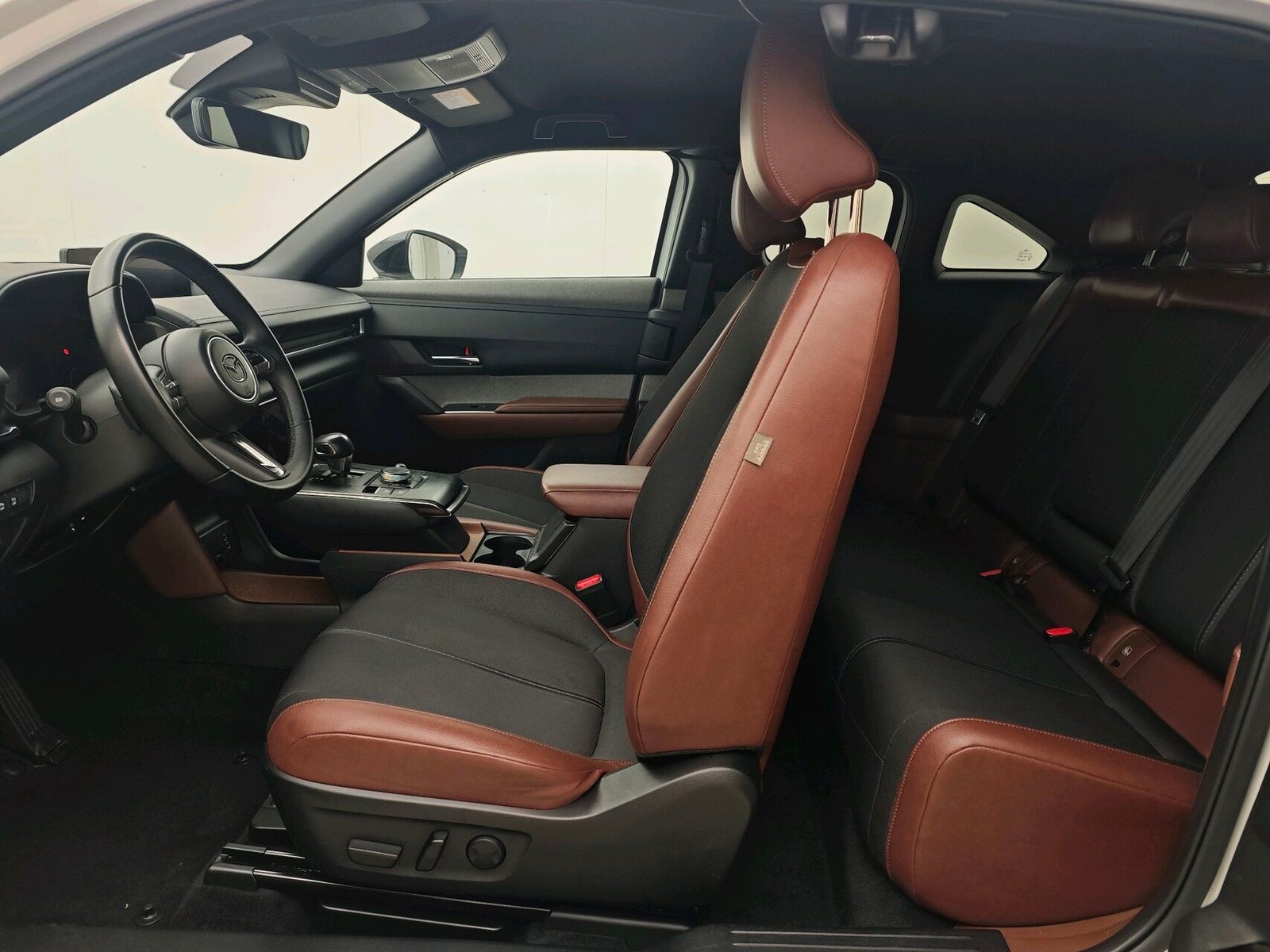 Mazda MX-30 e-Skyactiv EV, 143hp, 2022