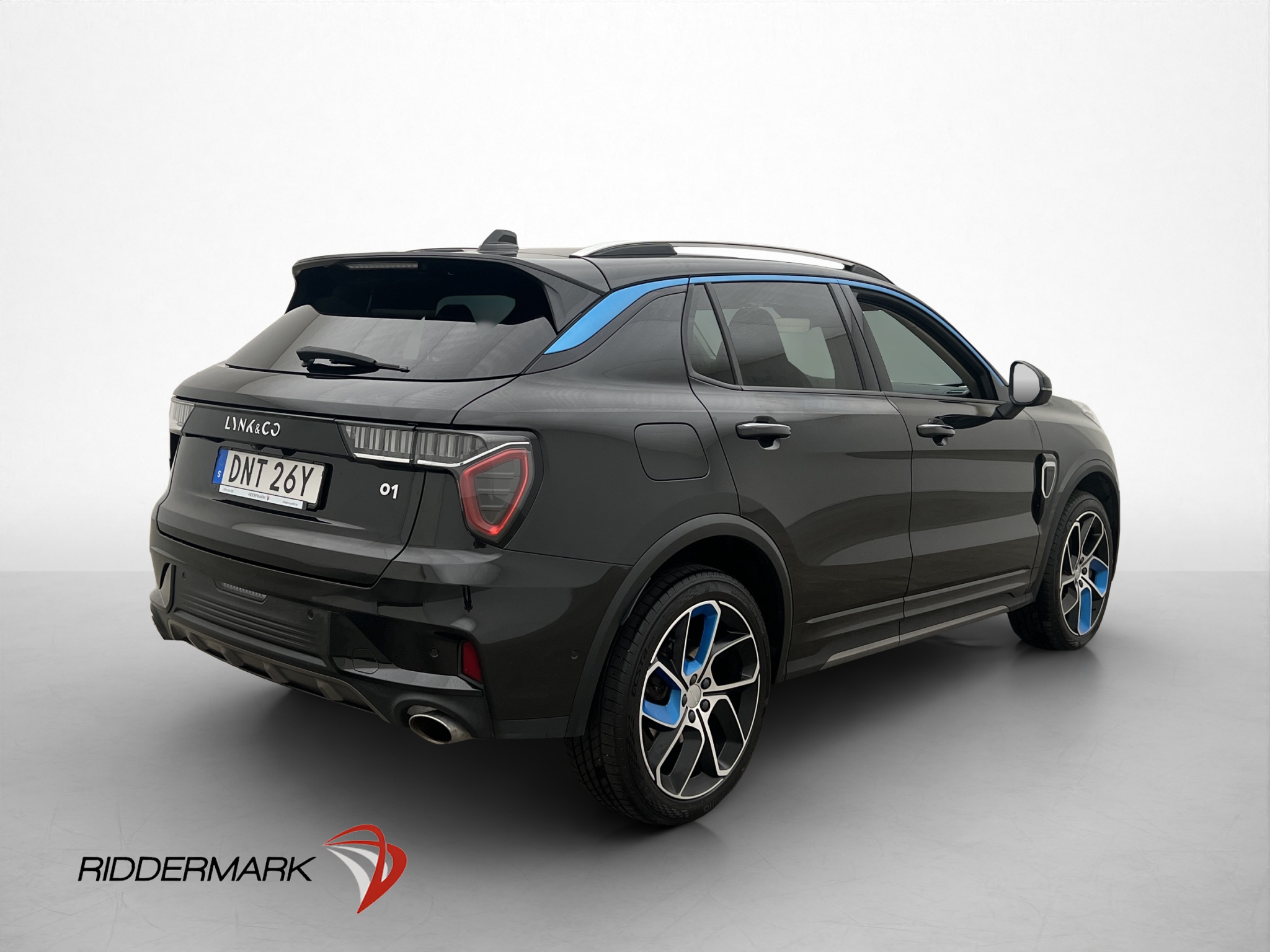 Lynk & Co 01 PHEV DCT, 261hp, 2022