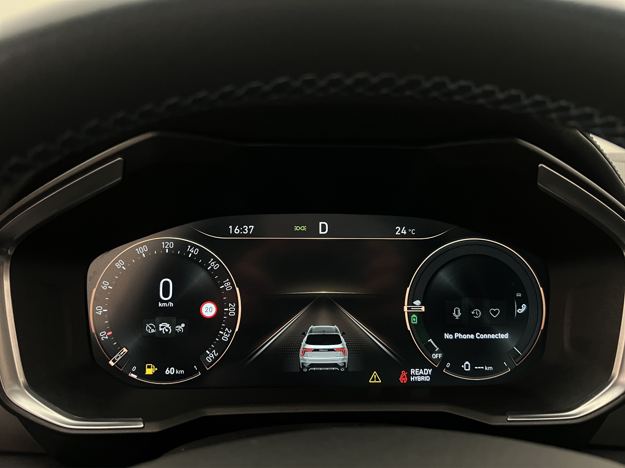 Lynk & Co 01 PHEV DCT, 261hp, 2022