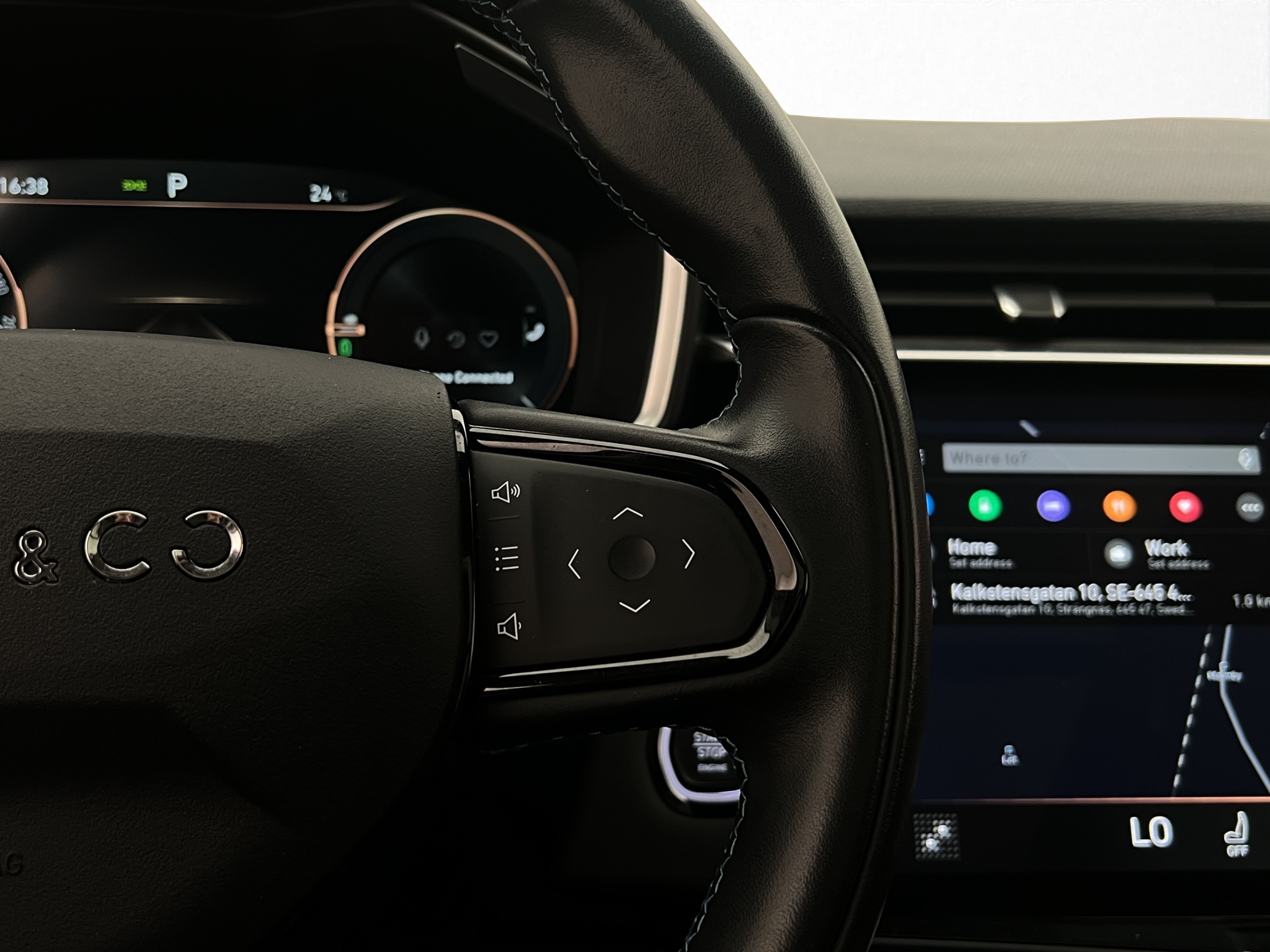 Lynk & Co 01 PHEV DCT, 261hp, 2022