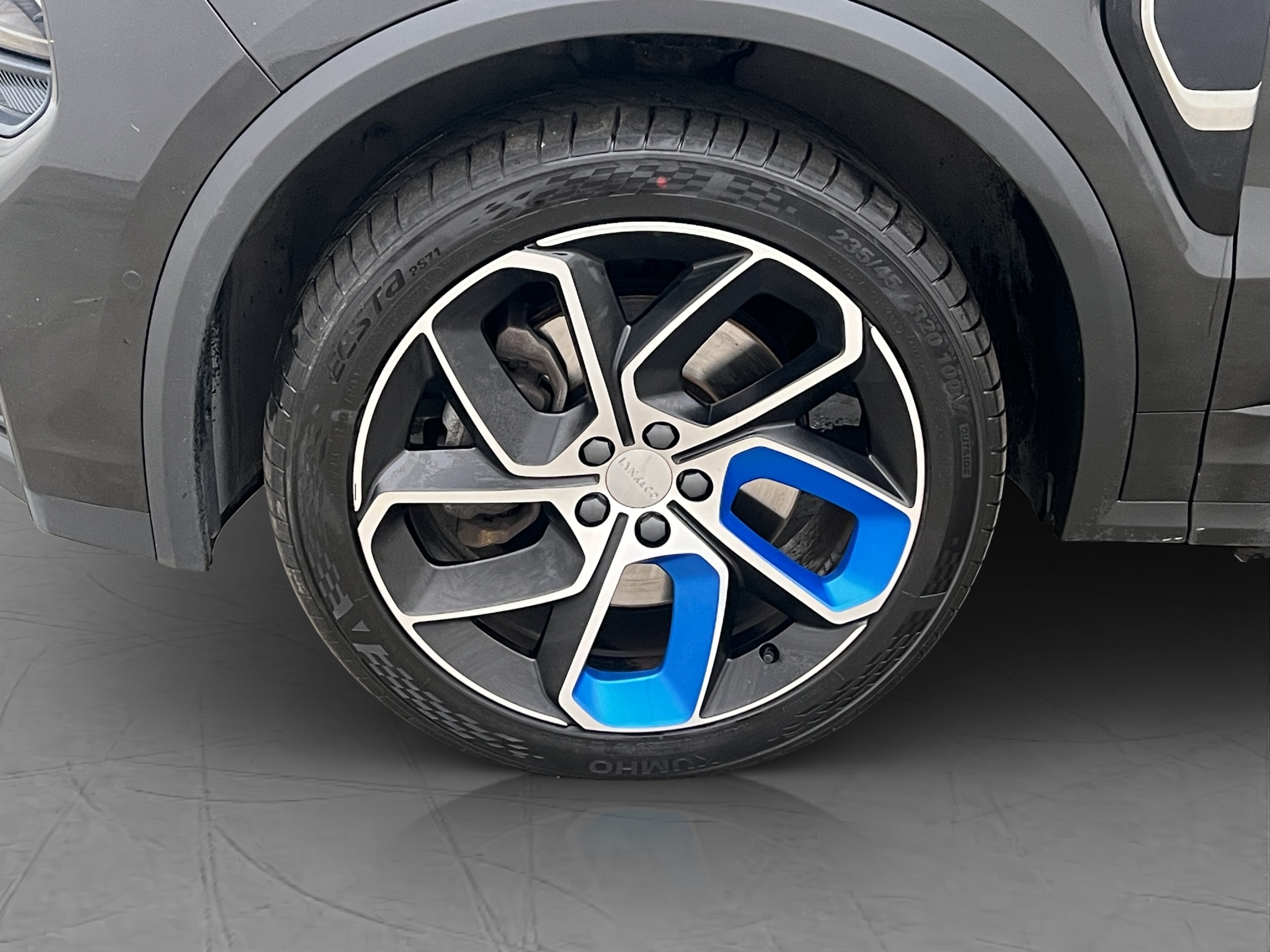 Lynk & Co 01 PHEV DCT, 261hp, 2022