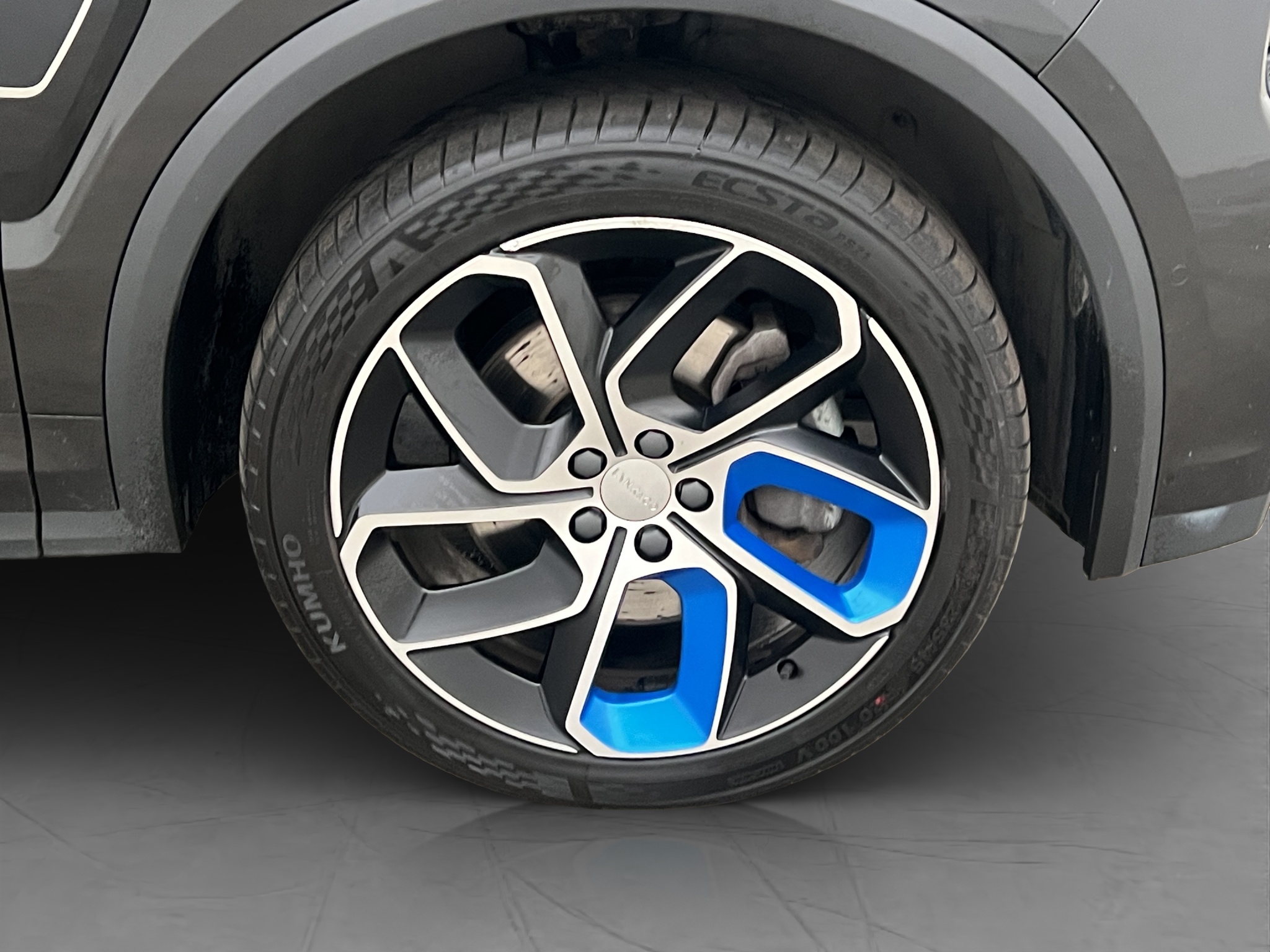 Lynk & Co 01 PHEV DCT, 261hp, 2022