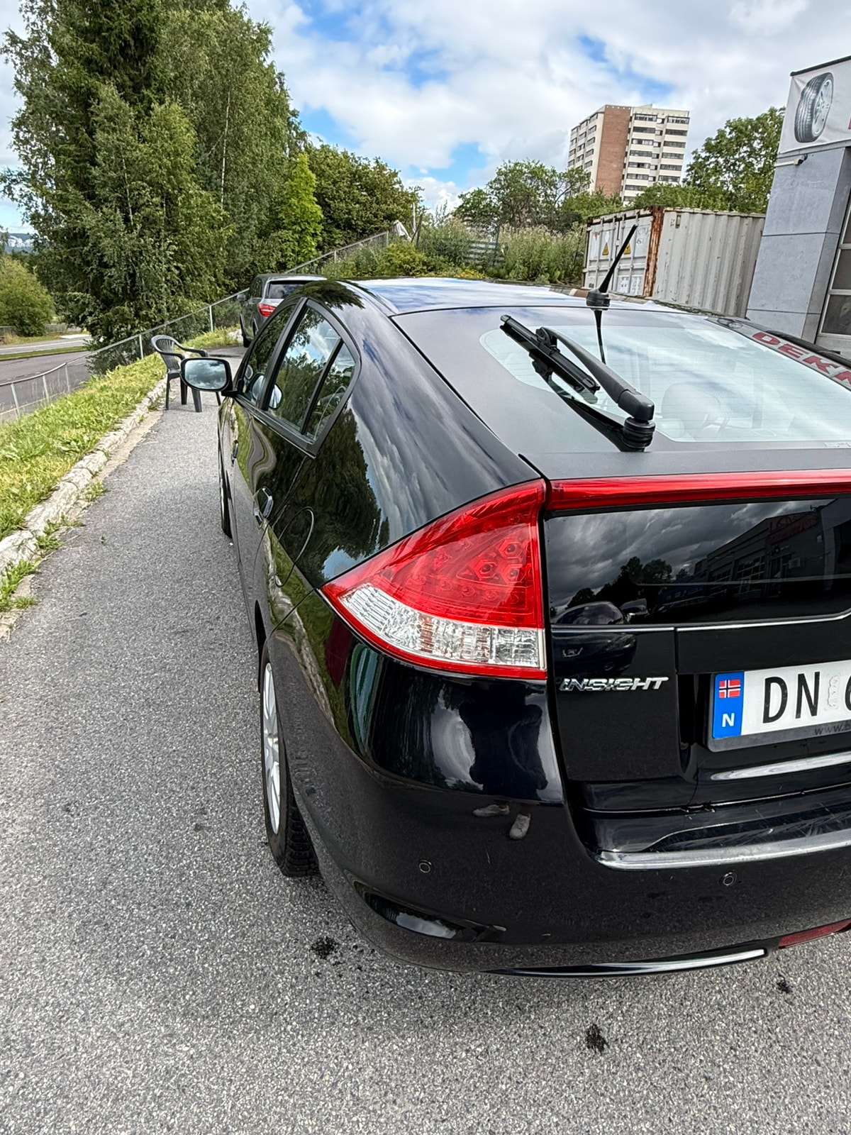 Honda Insight 1.3 IMA CVT, 102ps, 2011