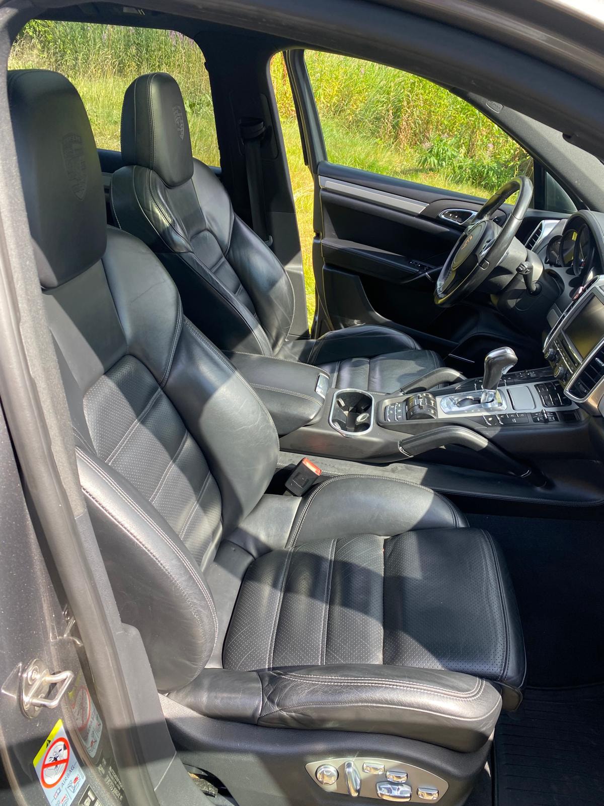 Porsche Cayenne Diesel TipTronic S, 8-trins, 211ps, 2013