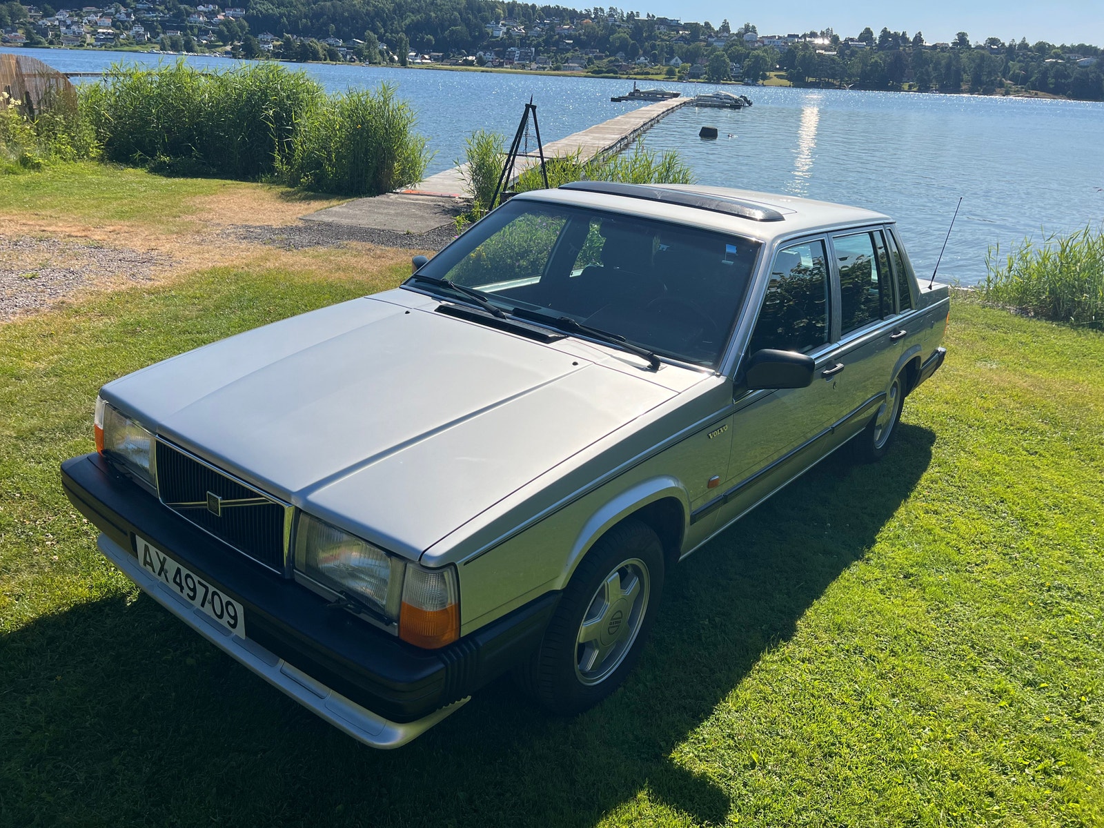 Volvo 740 2.3 Manual, 4-speed + OD, 131hp, 1987