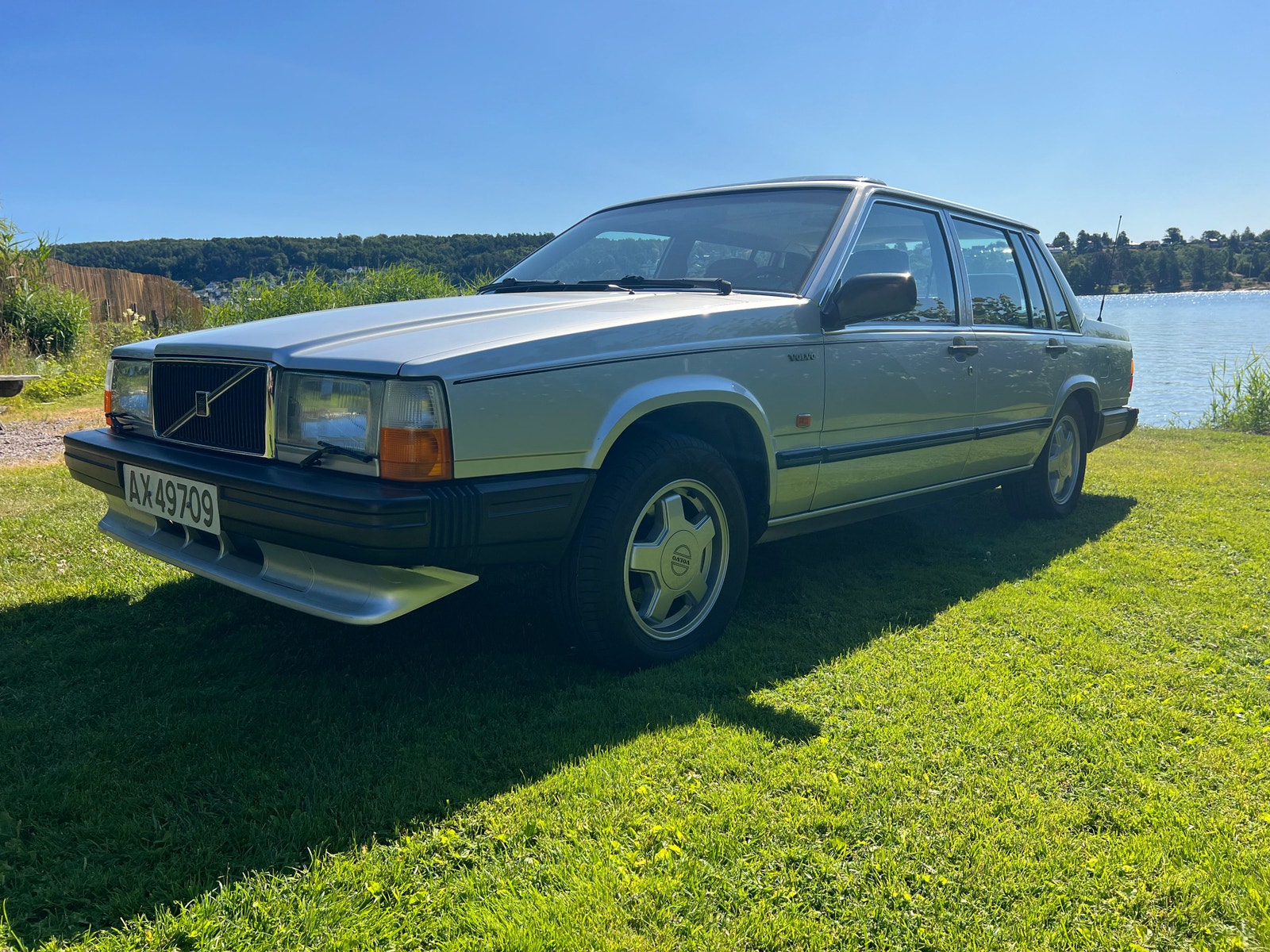 Volvo 740 2.3 Manual, 4-speed + OD, 131hp, 1987