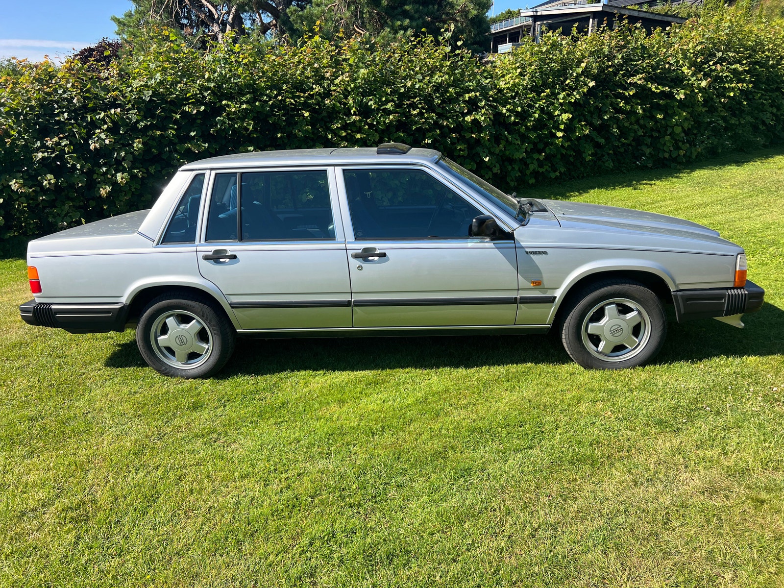 Volvo 740 2.3 Manual, 4-speed + OD, 131hp, 1987