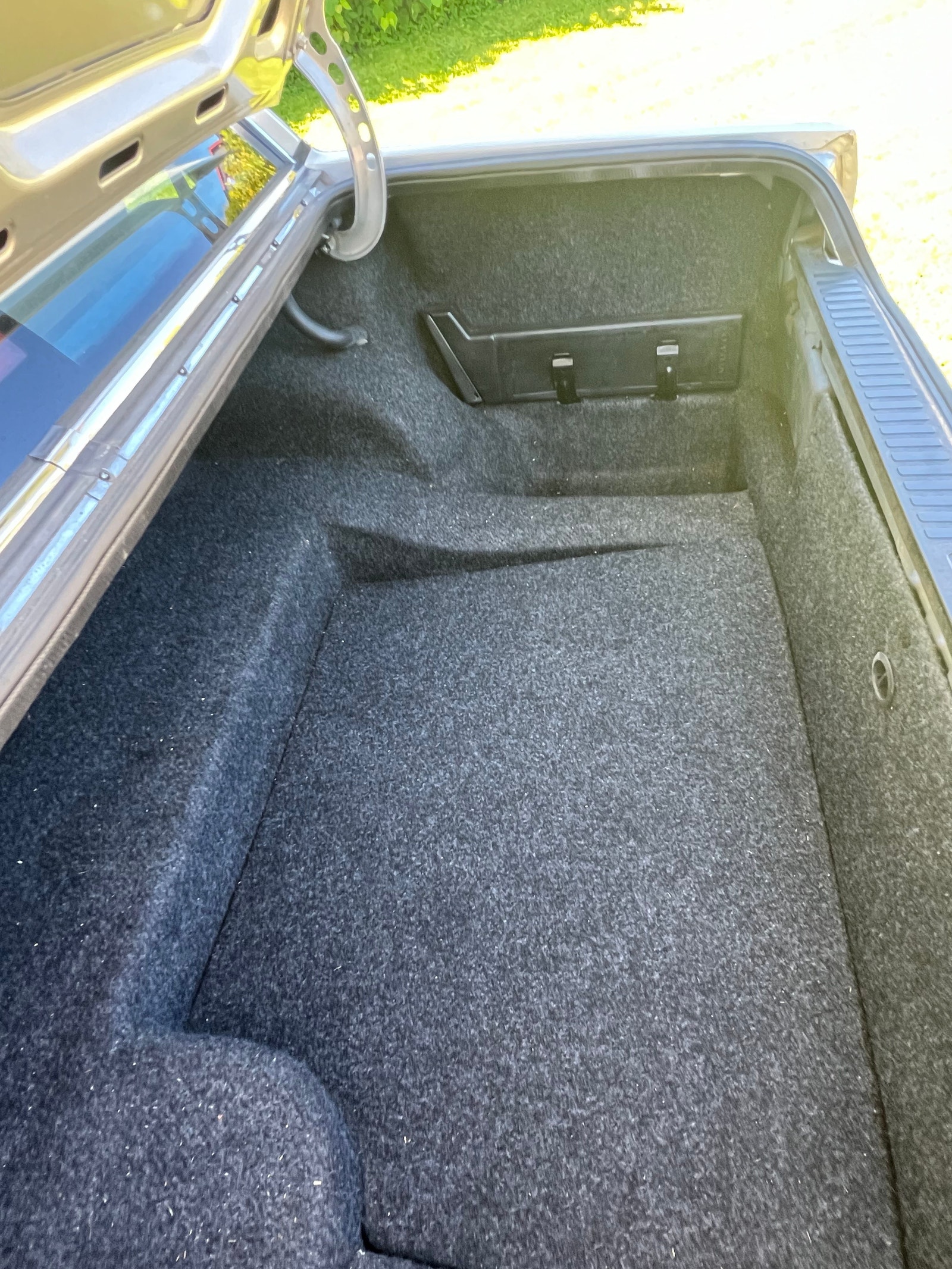 Volvo 740 2.3 Manual, 4-speed + OD, 131hp, 1987