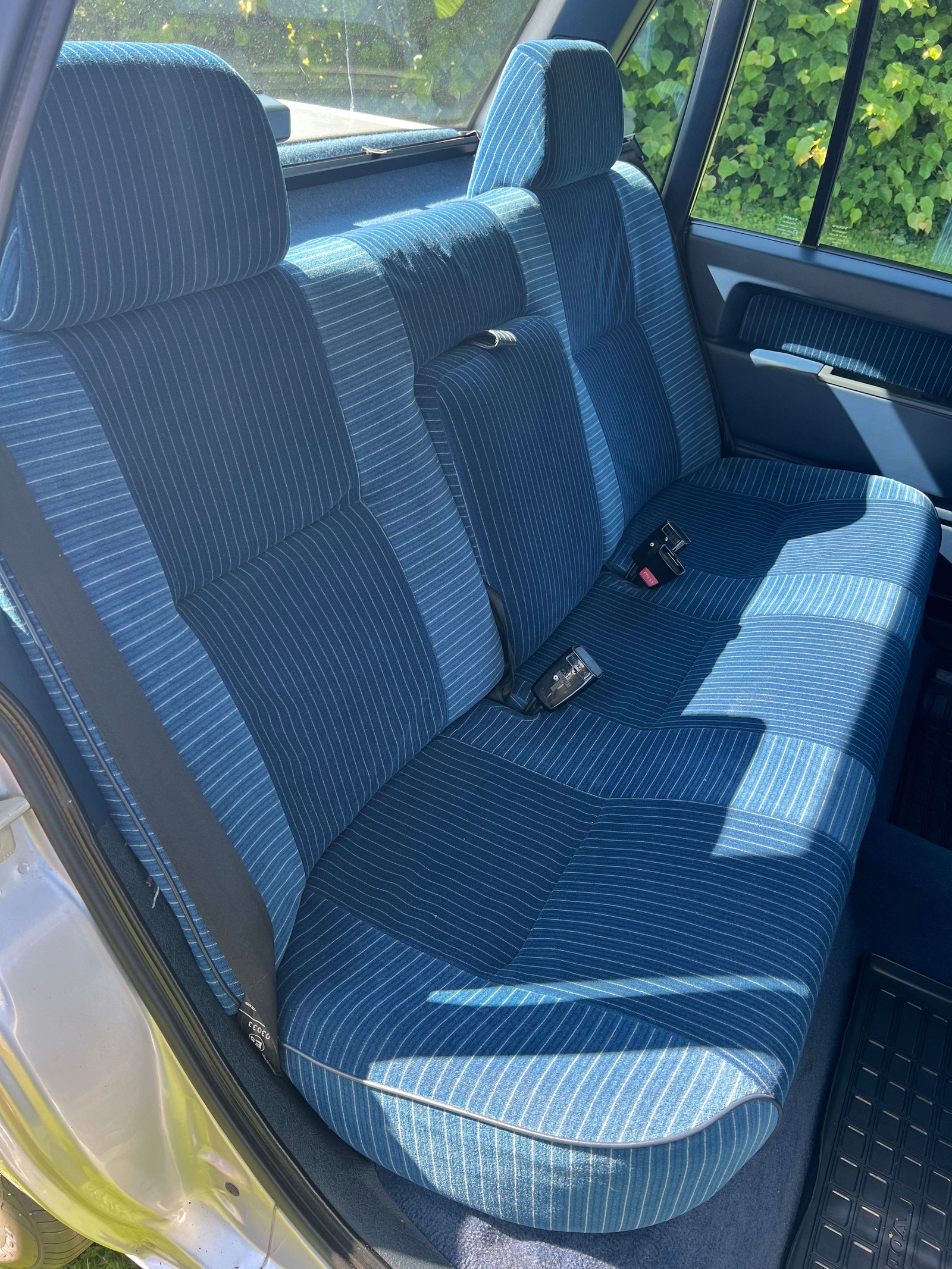 Volvo 740 2.3 Manual, 4-speed + OD, 131hp, 1987