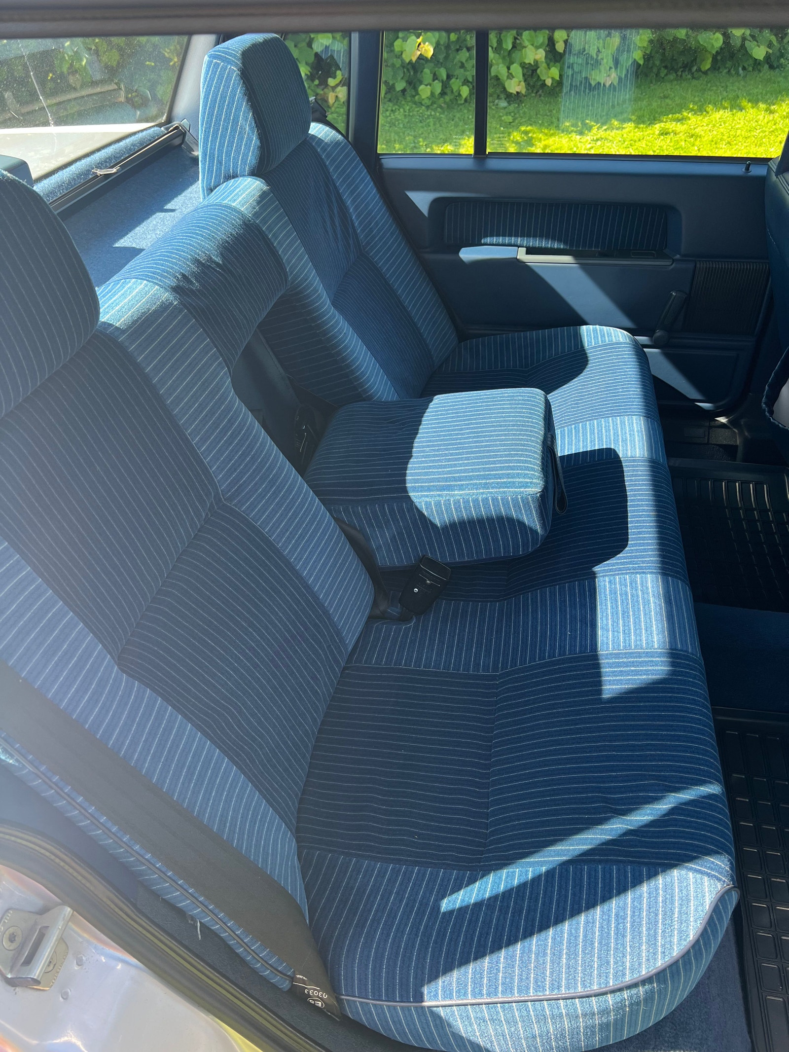 Volvo 740 2.3 Manual, 4-speed + OD, 131hp, 1987