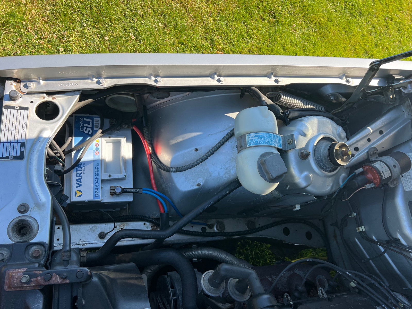 Volvo 740 2.3 Manual, 4-speed + OD, 131hp, 1987