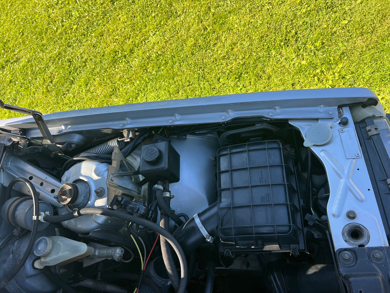 Volvo 740 2.3 Manual, 4-speed + OD, 131hp, 1987