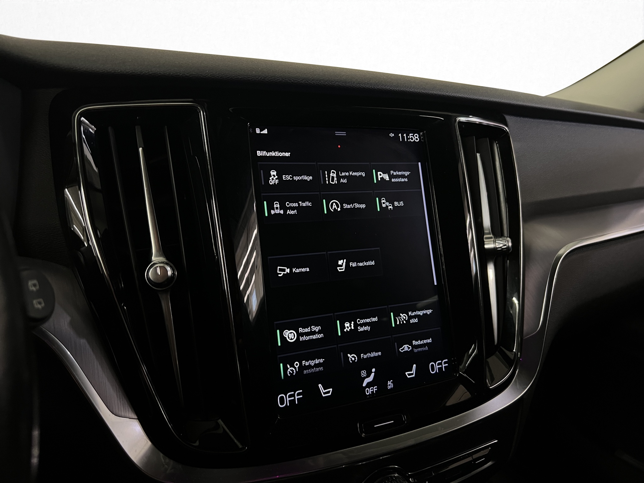 Volvo V60 D3 AWD Geartronic, 8-trins, 150ps, 2020