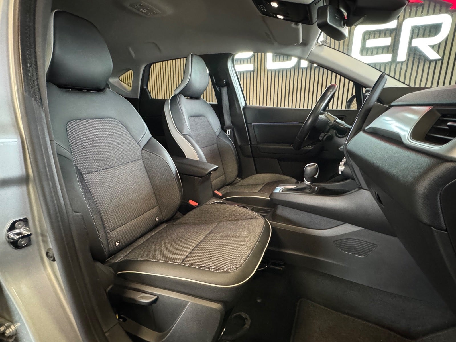 Renault Captur E-TECH Plugin-Hybrid 160 MultiMode, 160ps, 2021