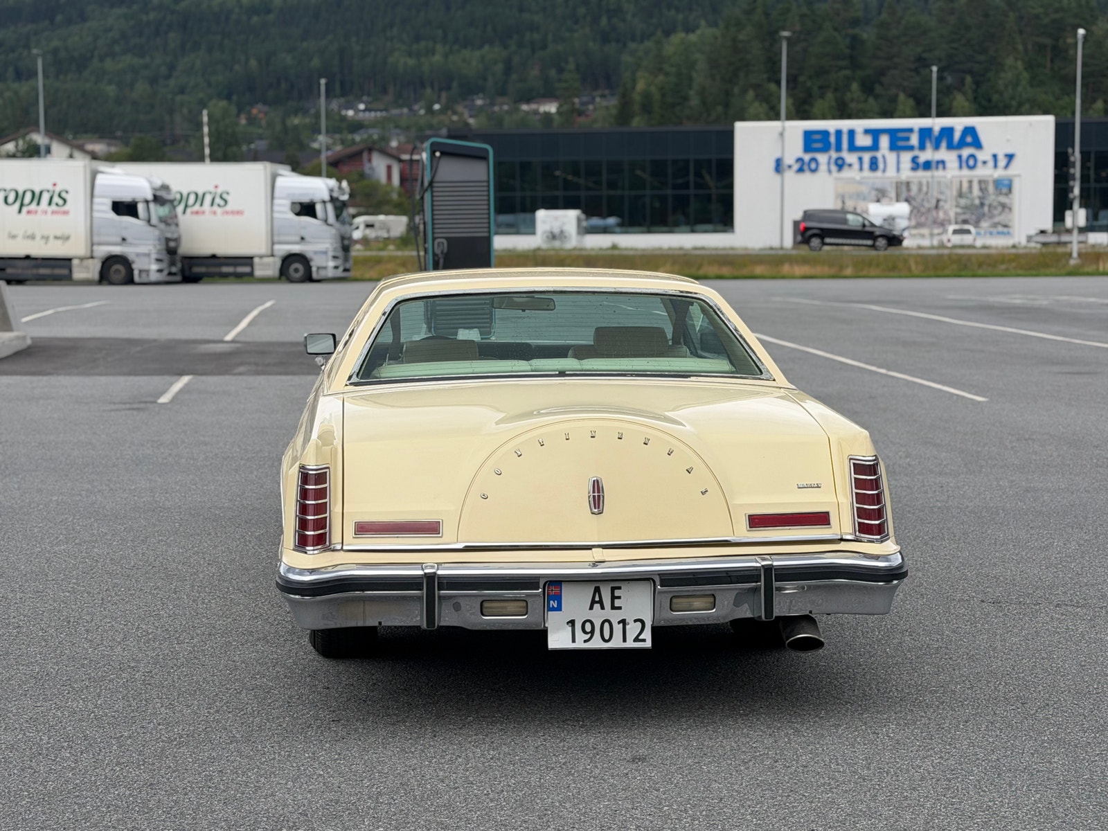 Lincoln Continental Mark V 6.6 V8 SelectShift, 3-trins, 182ps, 1978