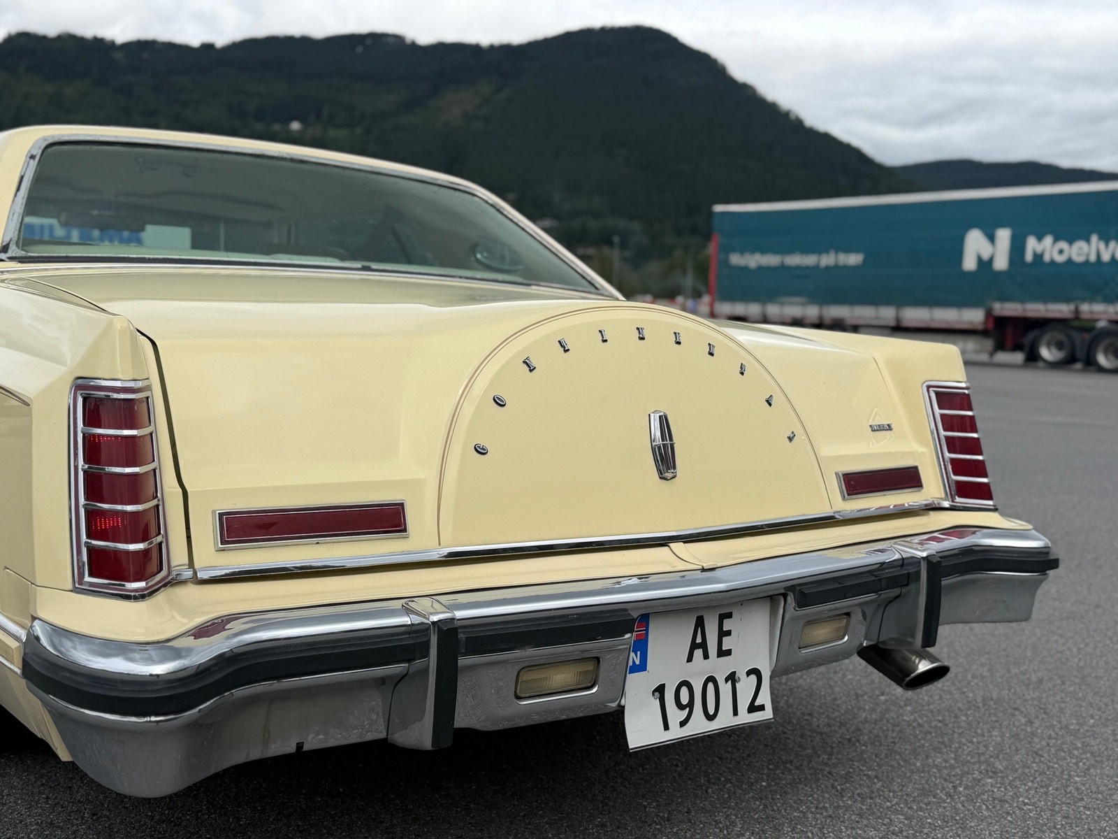 Lincoln Continental Mark V 6.6 V8 SelectShift, 3-trins, 182ps, 1978