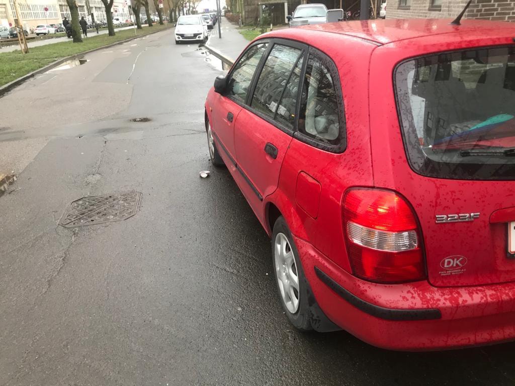 Mazda 323F 1.4 Manual, 5-trins, 72ps, 1999
