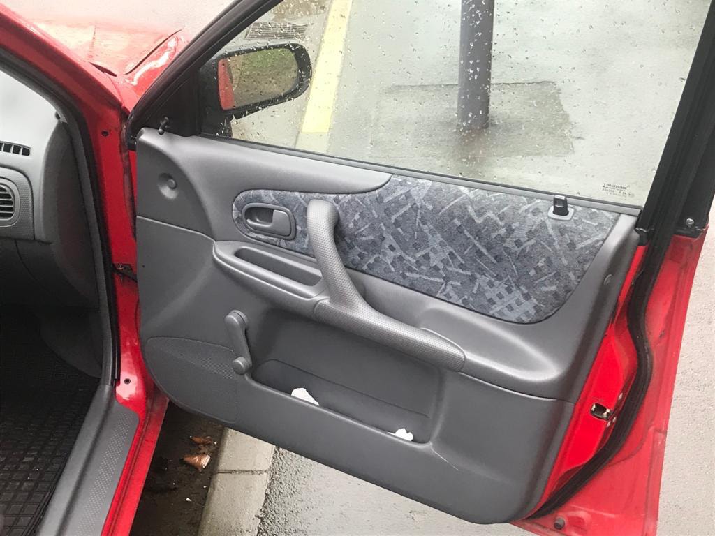 Mazda 323F 1.4 Manual, 5-trins, 72ps, 1999