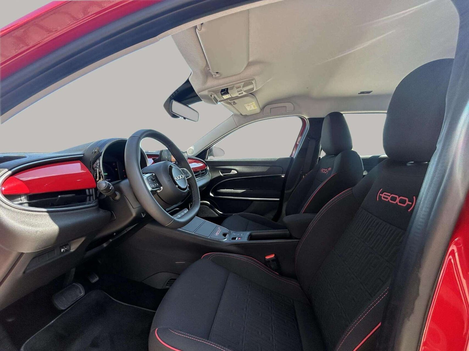 Fiat 600e, 156hk, 2023