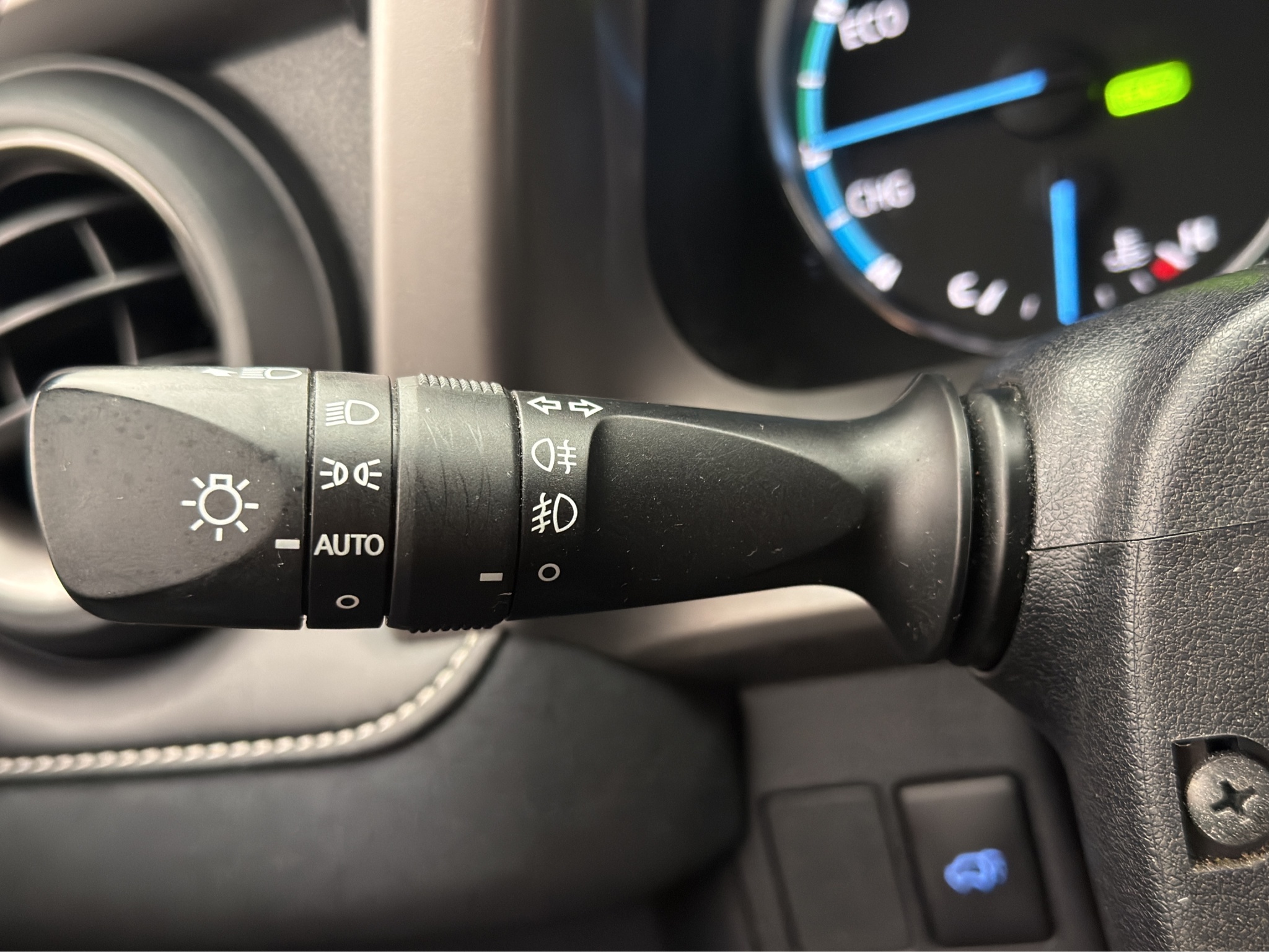 Toyota RAV4 Hybrid 2.5 Dual VVT-i AWD-i E-CVT, 197hp, 2018