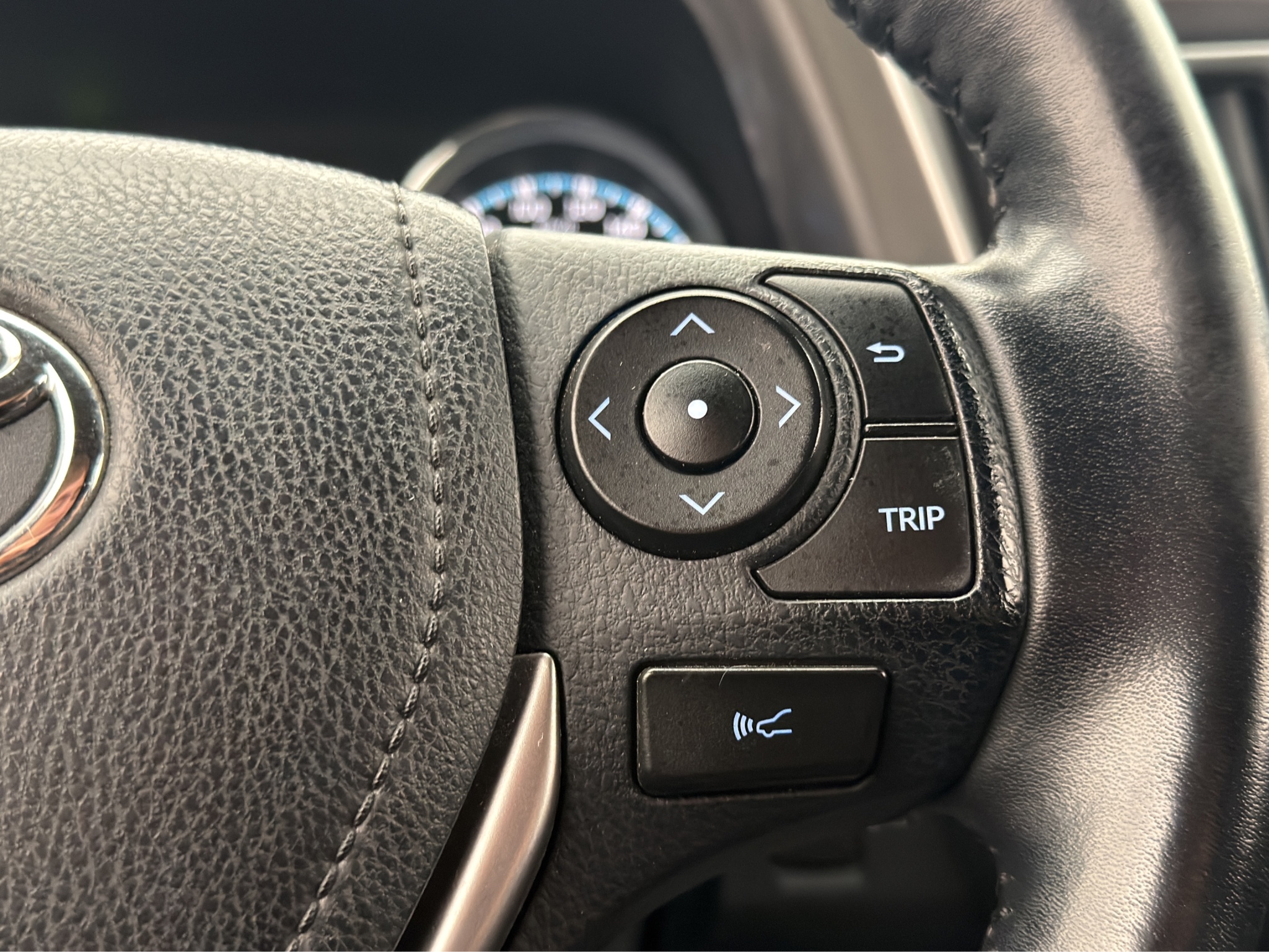 Toyota RAV4 Hybrid 2.5 Dual VVT-i AWD-i E-CVT, 197hp, 2018