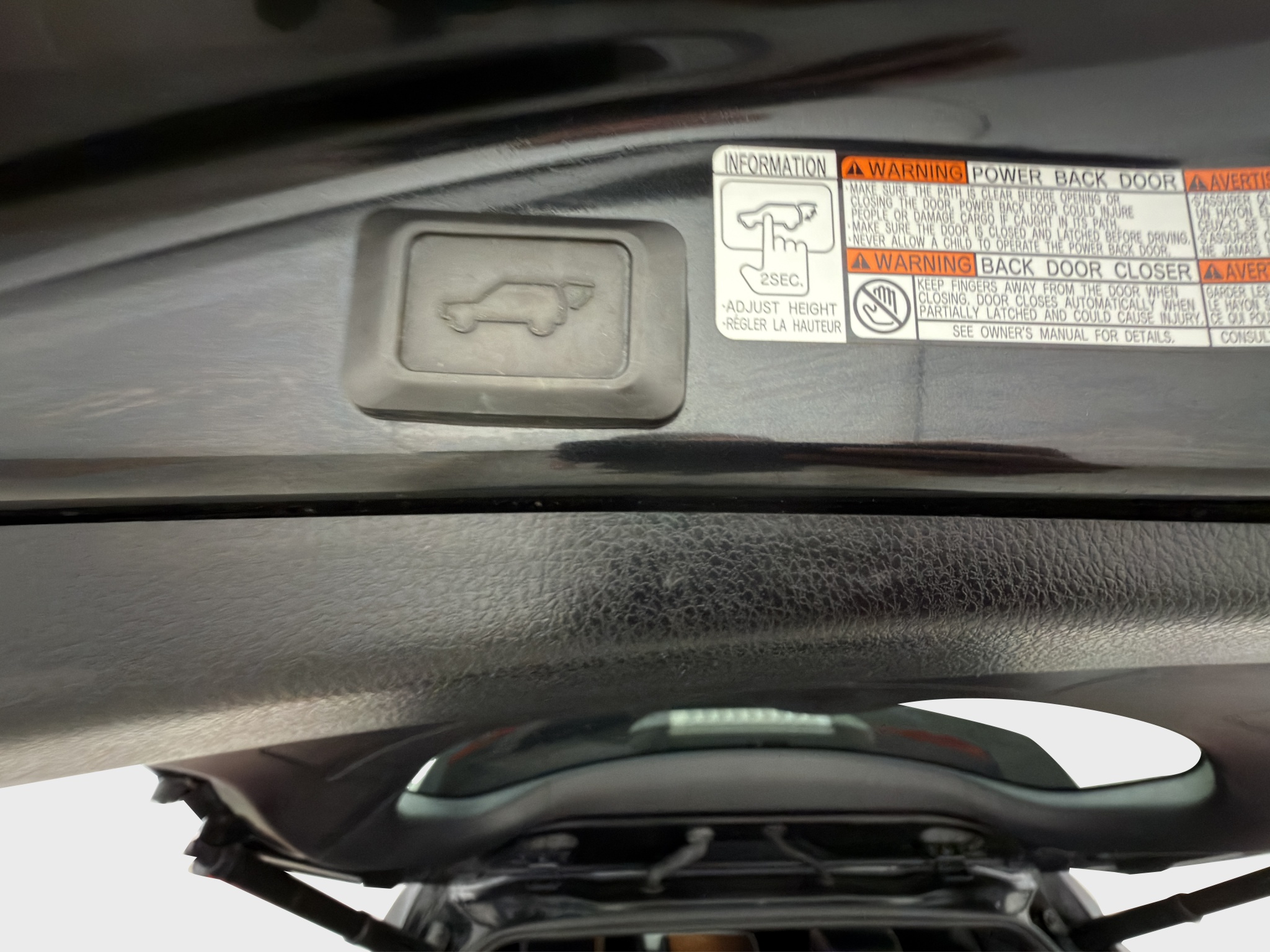Toyota RAV4 Hybrid 2.5 Dual VVT-i AWD-i E-CVT, 197hp, 2018