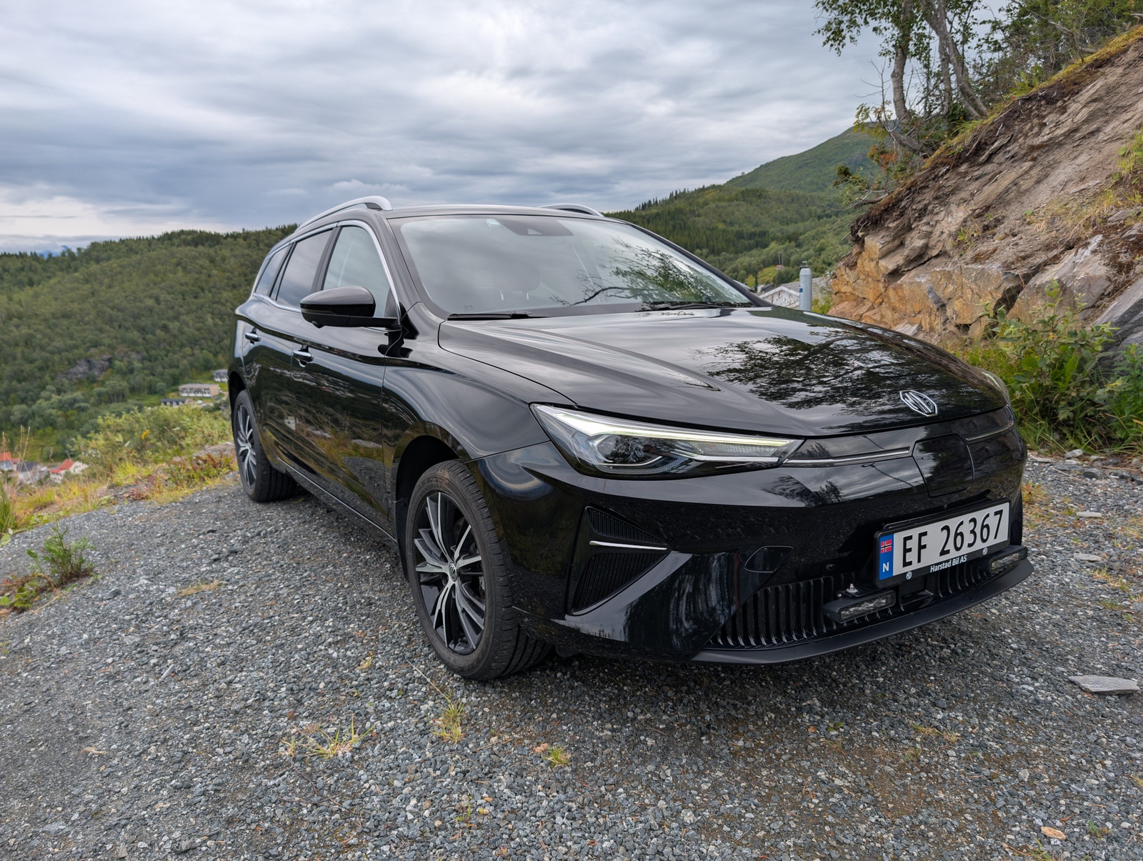 MG 5 Long Range 61.1 kWh, 156hp, 2022