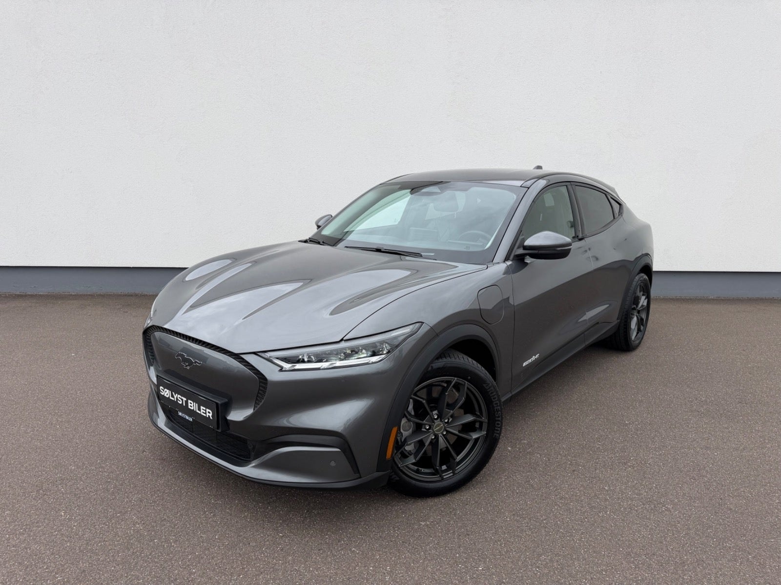 Ford Mustang Mach-E Standard Range, 269hp, 2021