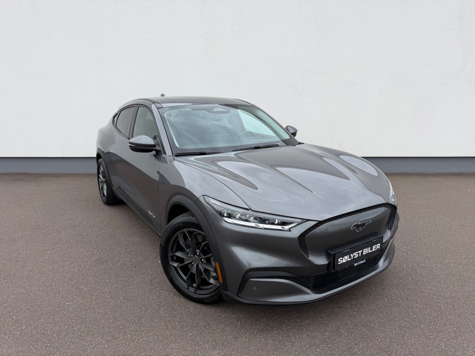 Ford Mustang Mach-E Standard Range, 269hp, 2021