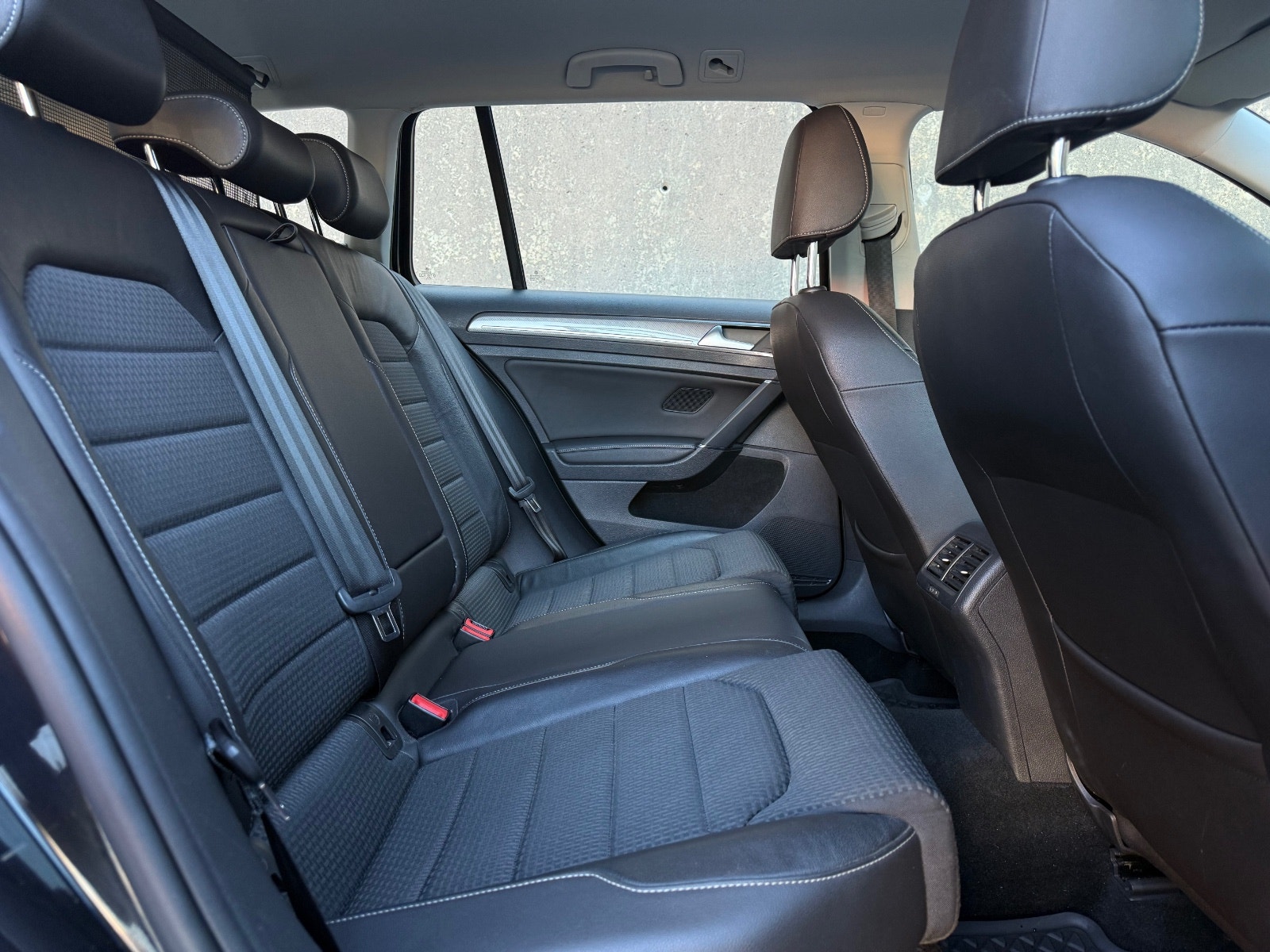Volkswagen Golf Alltrack 2.0 TDI DPF BMT 4Motion DSG Sequential, 6-trins, 184ps, 2017