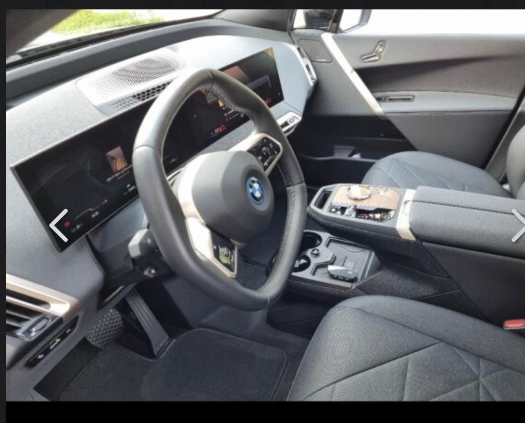BMW iX xDrive40, 326ps, 2022