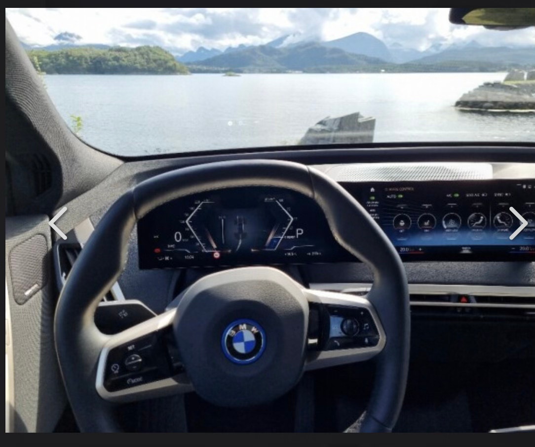 BMW iX xDrive40, 326ps, 2022