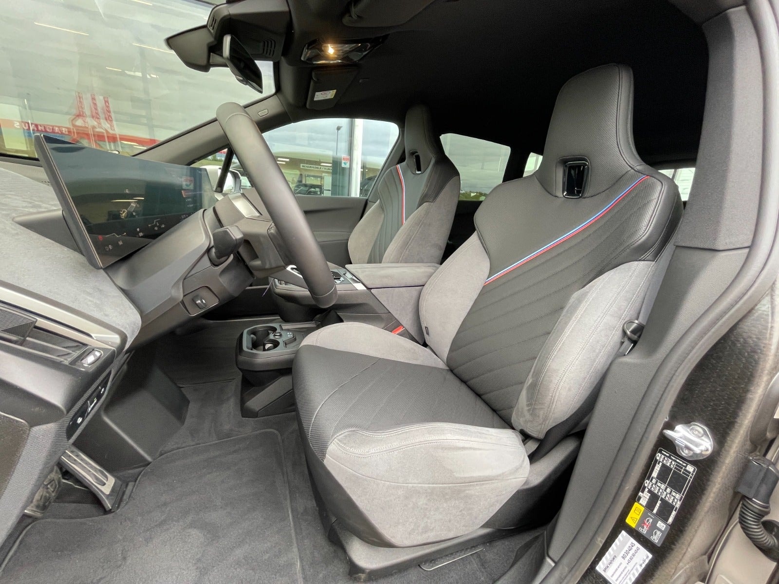 BMW iX xDrive45, 408hk, 2026
