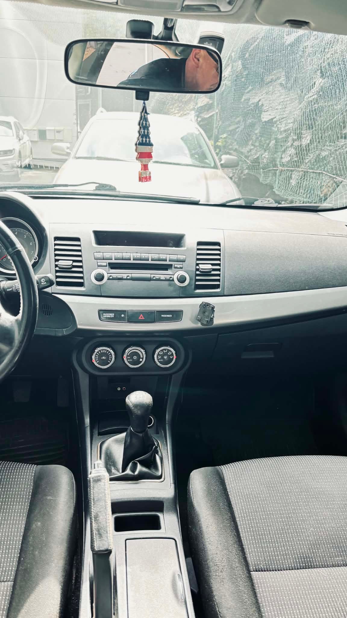 Mitsubishi Lancer Sportback 1.5 MIVEC Manual, 109hp, 2010