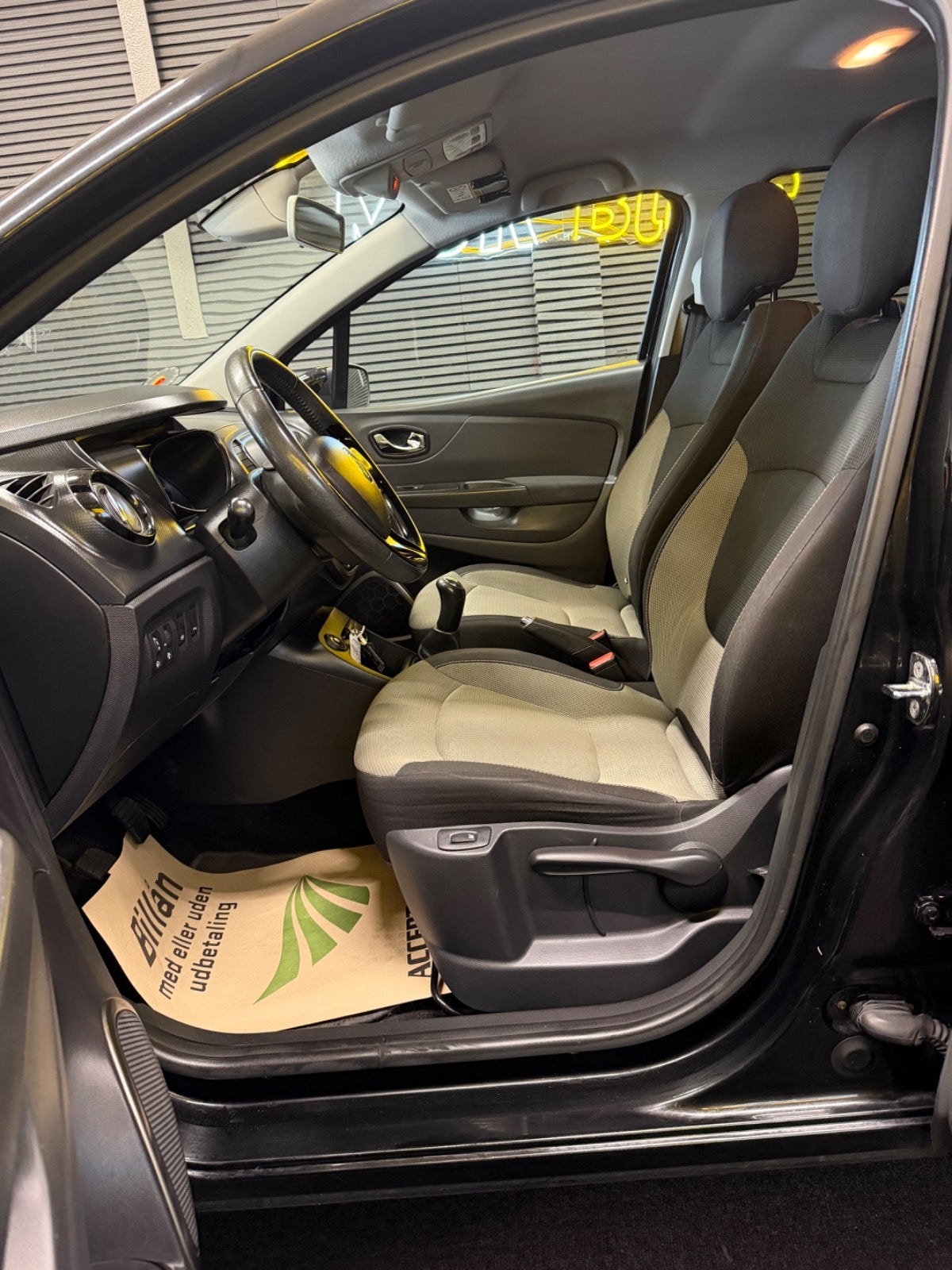 Renault Captur 1.5 dCi Manuell, 5-trinn, 90hk, 2015