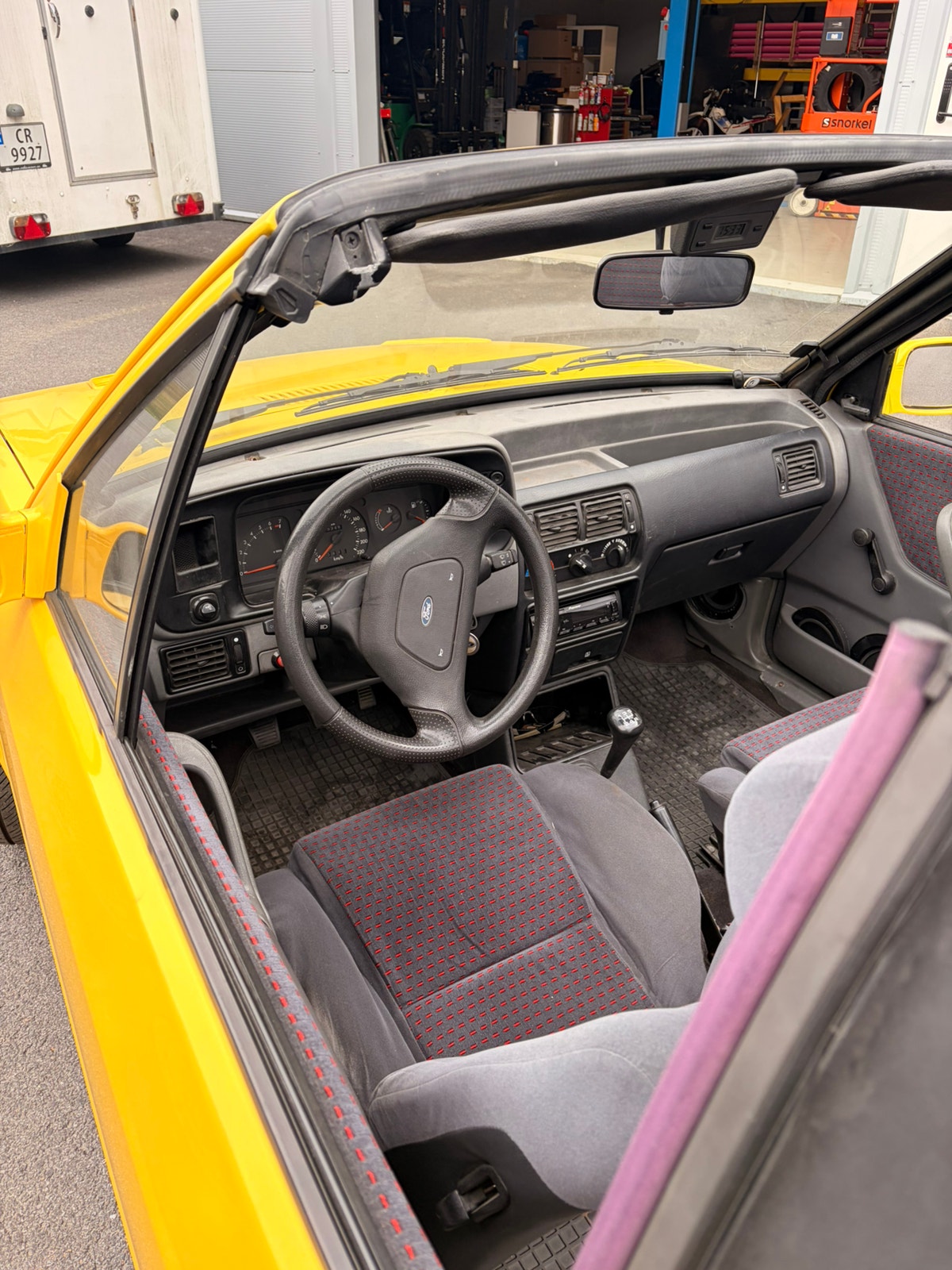 Ford Escort XR3i Cabriolet Manual, 5-trins, 105ps, 1986