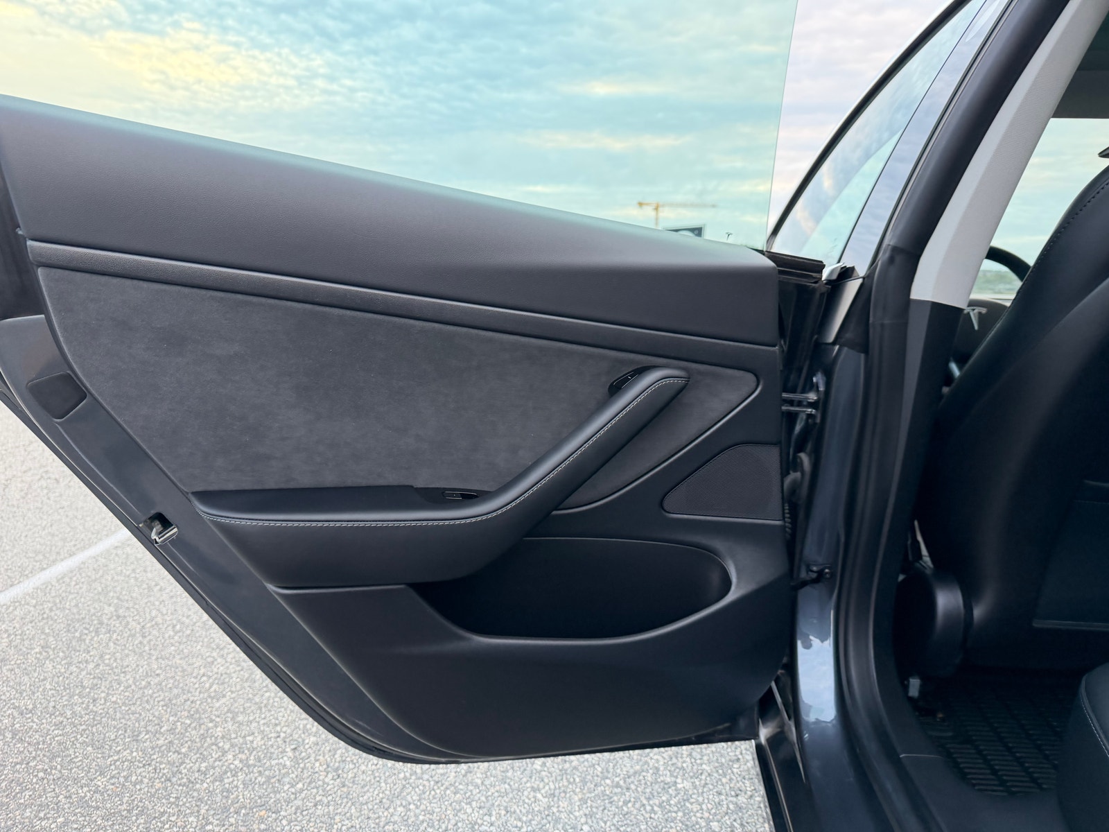 Tesla Model 3 Standard Range Plus, 325hk, 2020
