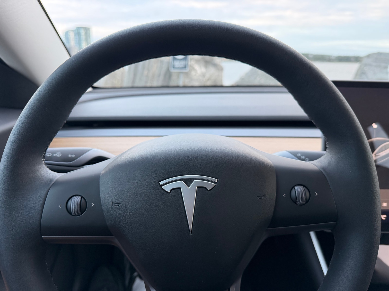 Tesla Model 3 Standard Range Plus, 325hk, 2020