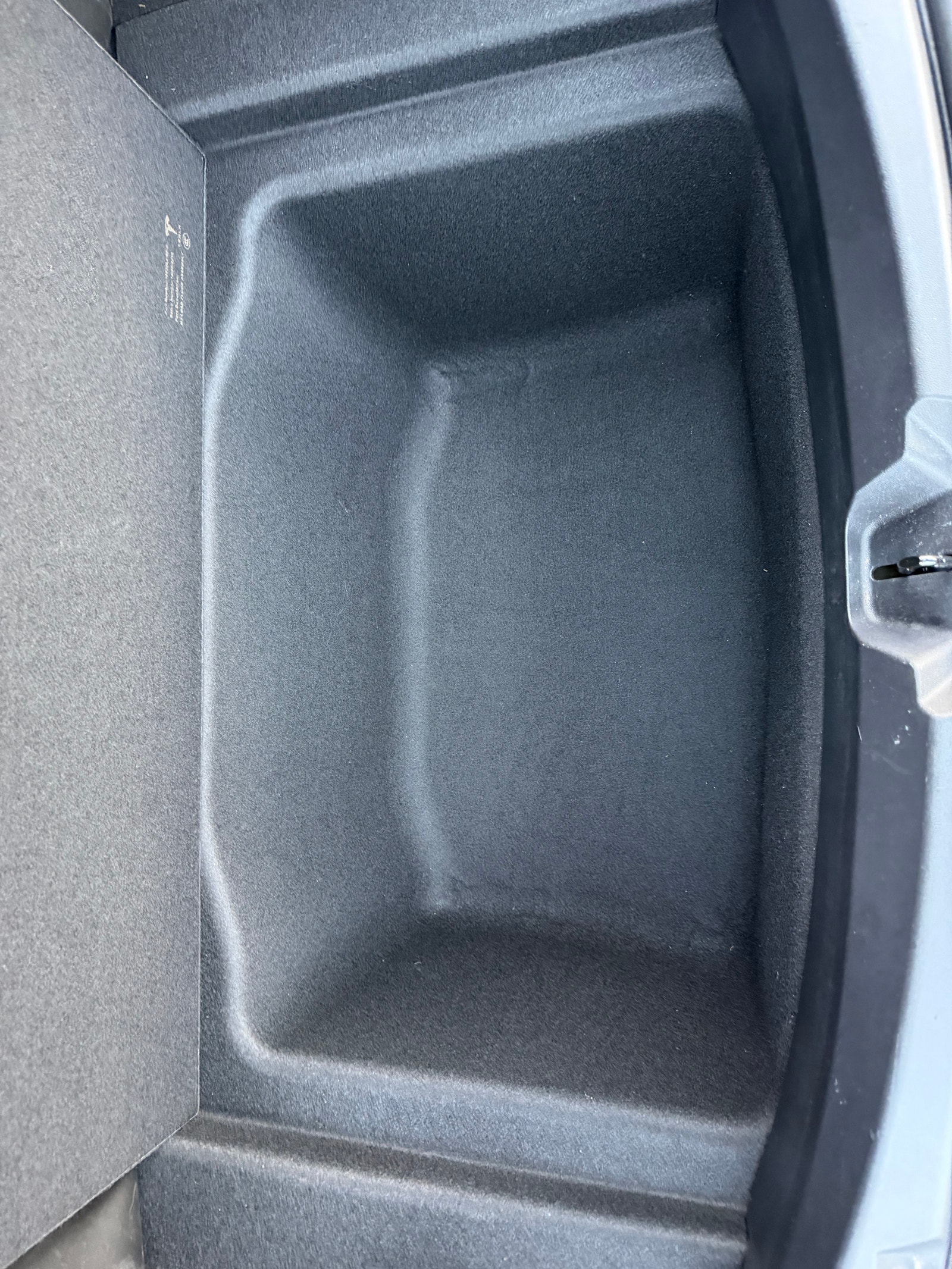 Tesla Model 3 Standard Range Plus, 325hk, 2020