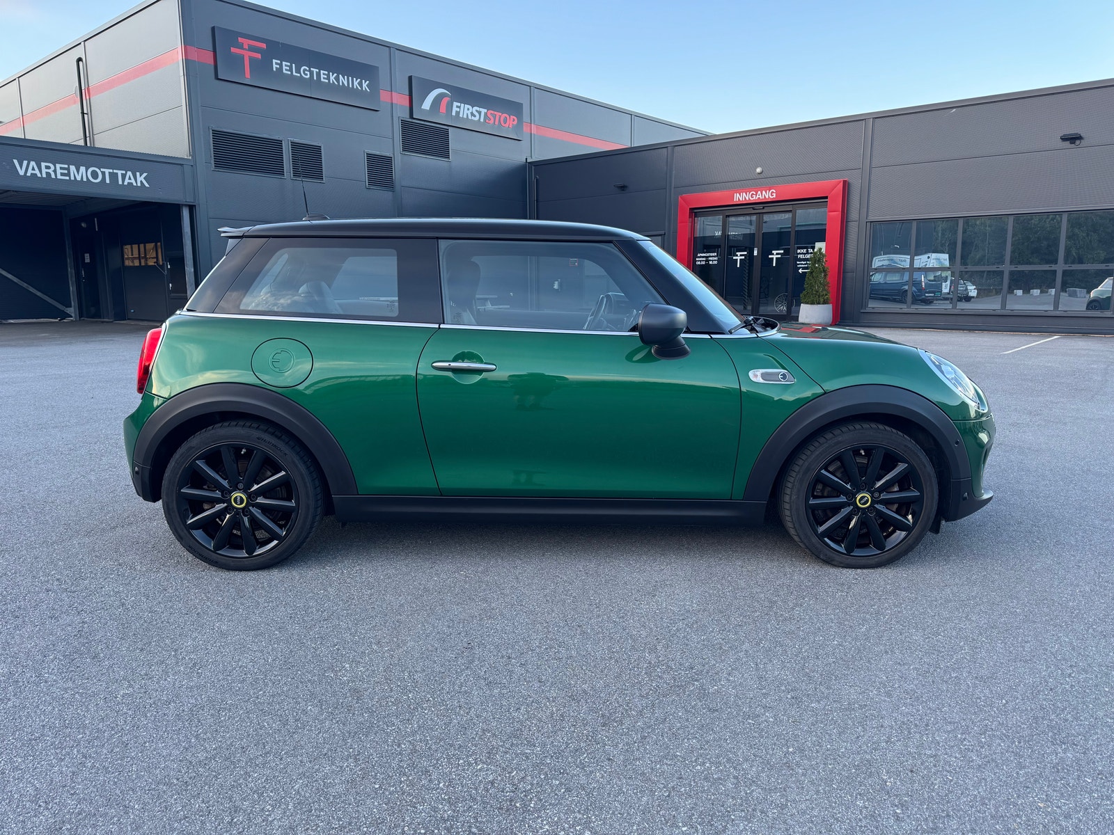 MINI Cooper SE, 184ps, 2020