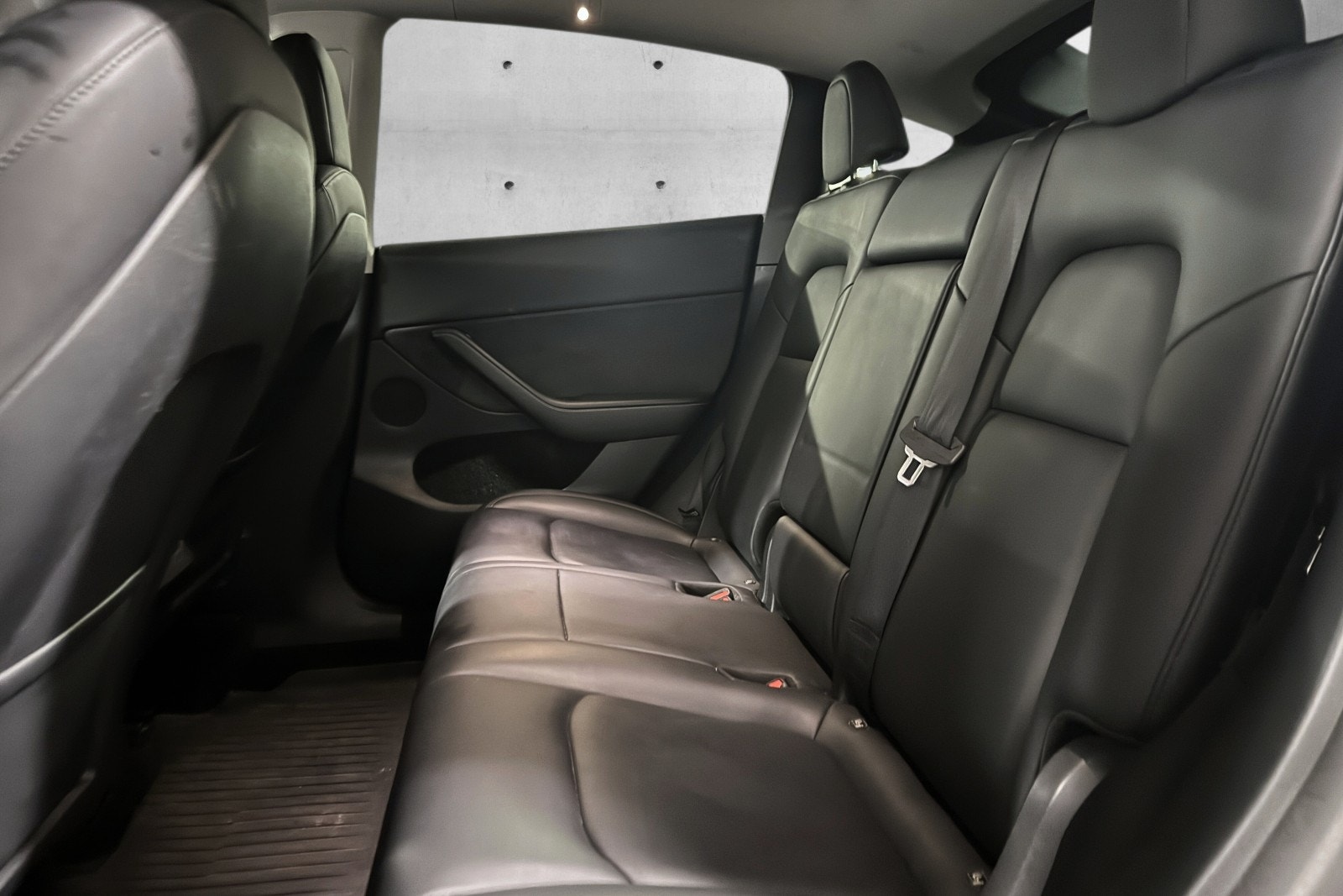 Tesla Model Y Long Range AWD, 514ps, 2021