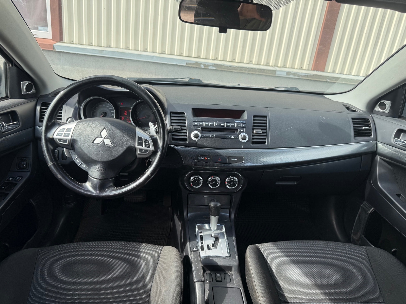 Mitsubishi Lancer Sportback 1.8 MIVEC INVECS-III CVT, 140hp, 2010