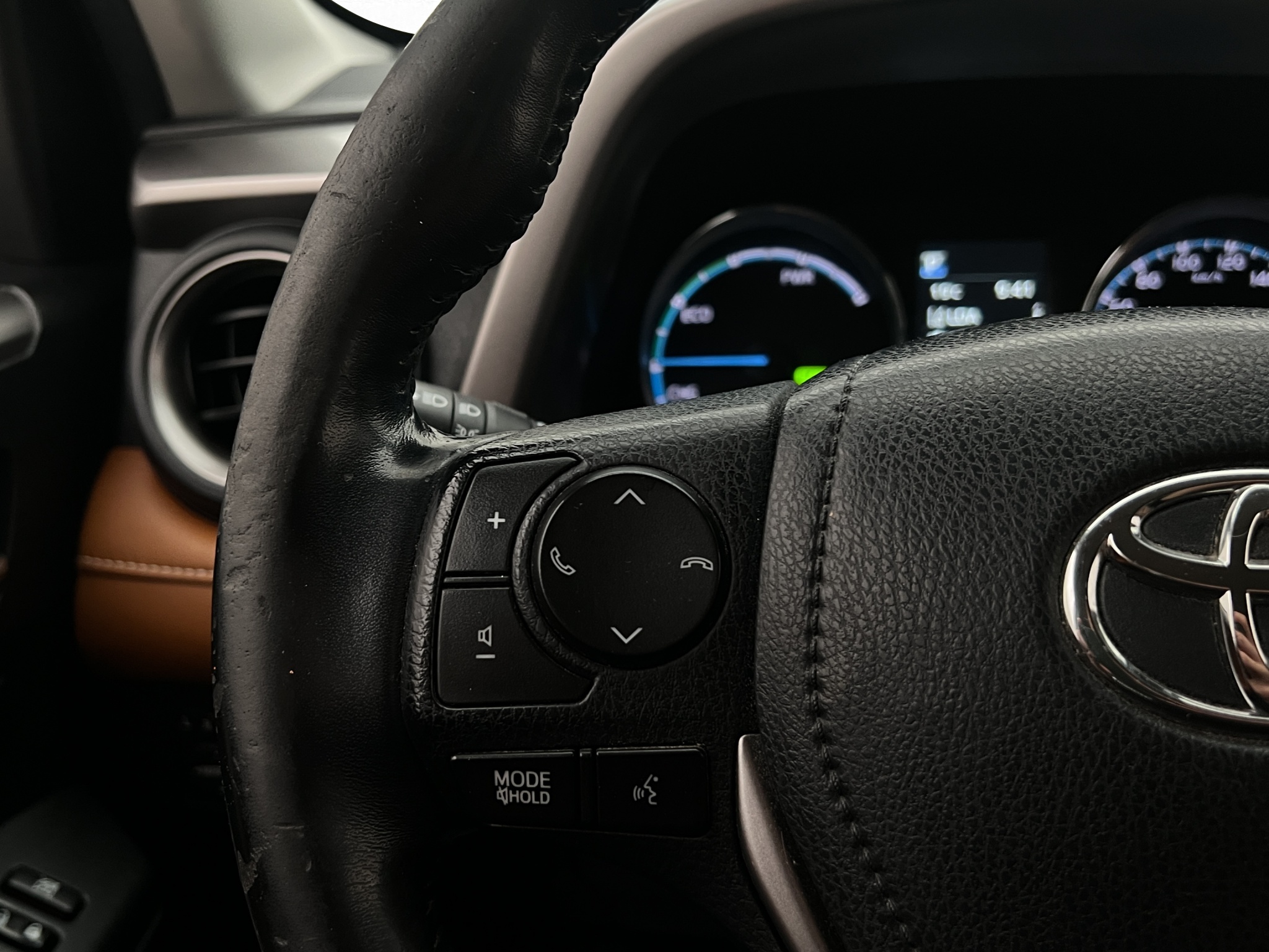 Toyota RAV4 Hybrid 2.5 Dual VVT-i AWD-i E-CVT, 197hp, 2017