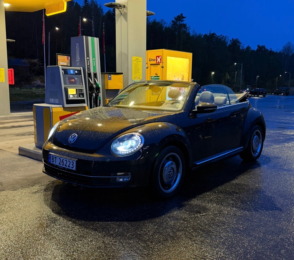 Volkswagen Beetle Cabriolet 1.2 TSI DSG Sequential, 7-trins, 105ps, 2015