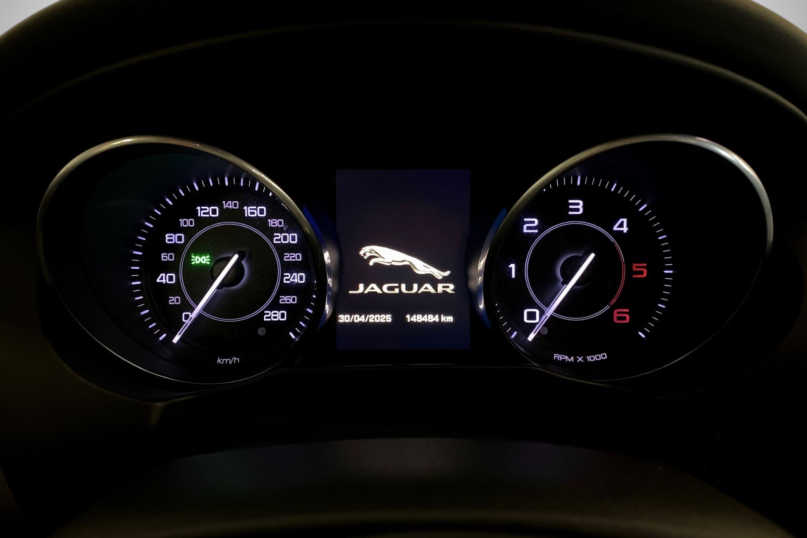 Jaguar XE E-Performance Automatisk, 8-trinn, 163hk, 2016