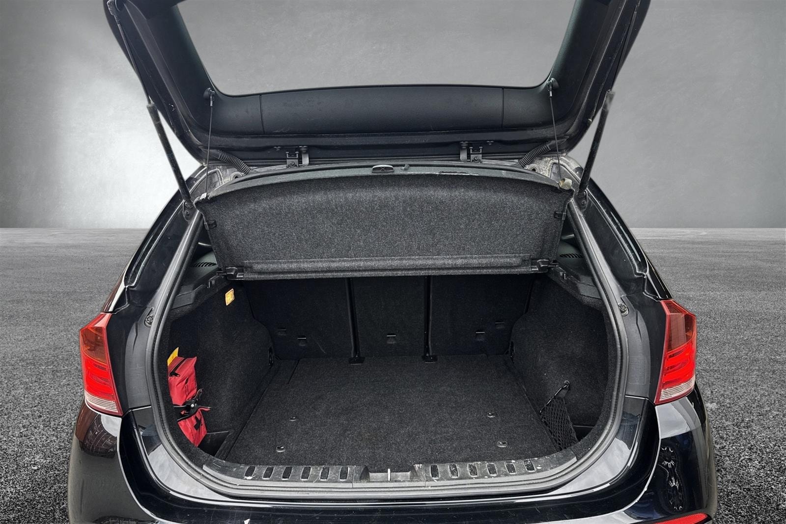 BMW X1 xDrive20i Steptronic, 8-trinn, 184hk, 2013