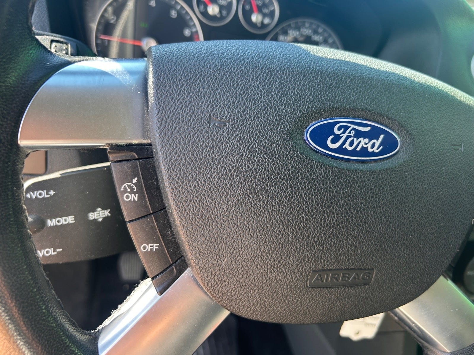 Ford Focus Stasjonsvogn 1.6 Manuell, 5-trinn, 100hk, 2006