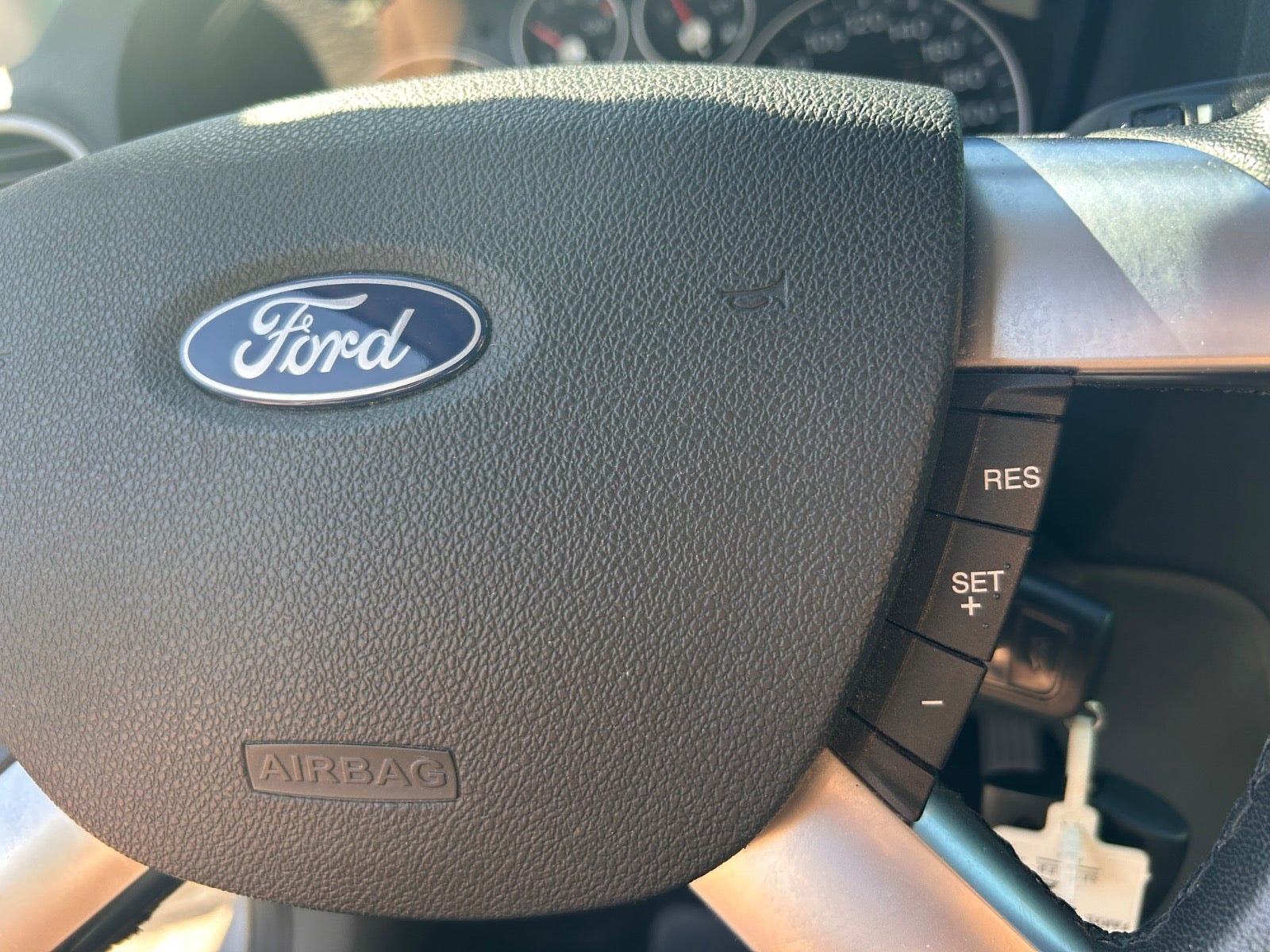 Ford Focus Stasjonsvogn 1.6 Manuell, 5-trinn, 100hk, 2006