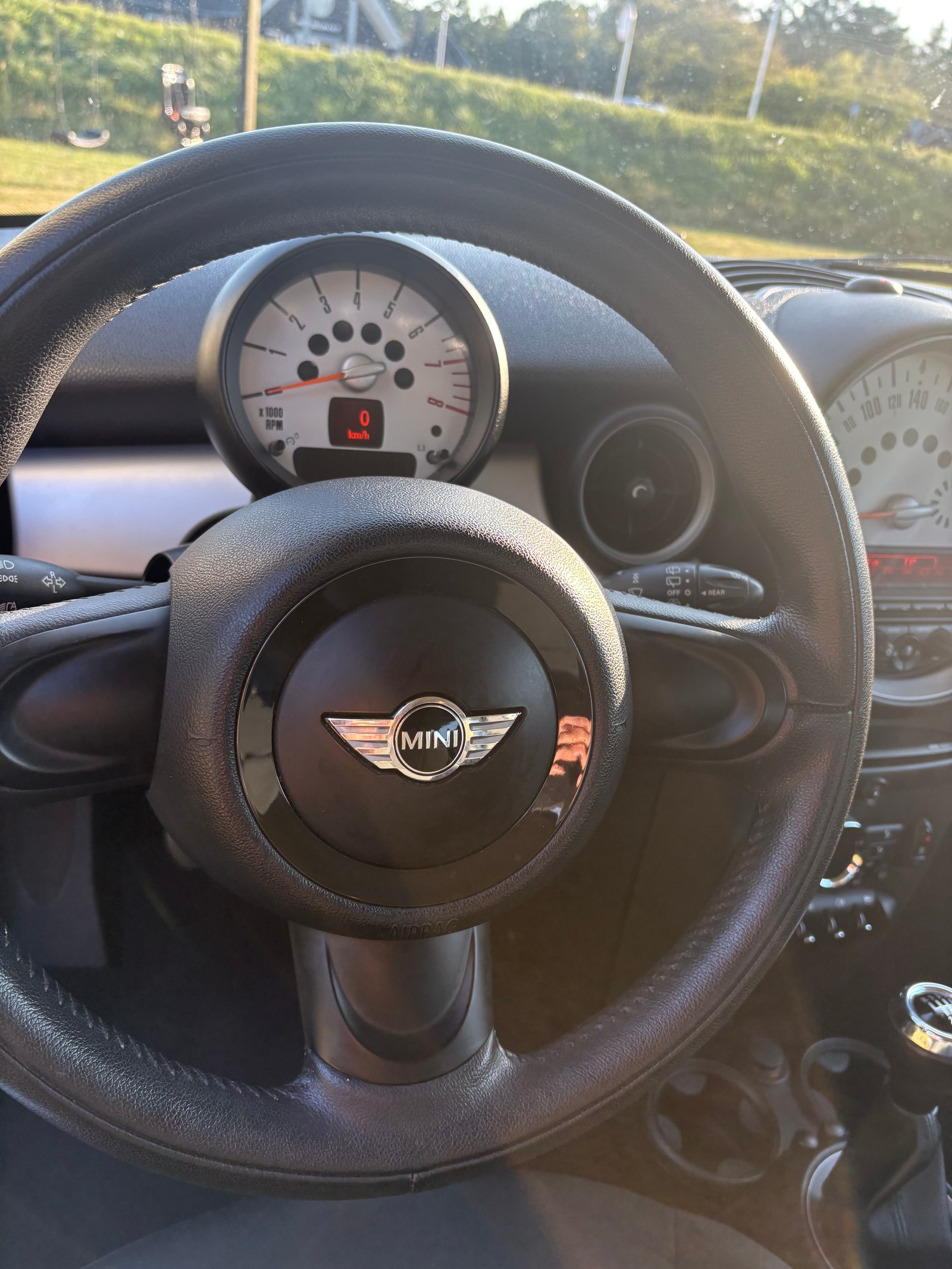 MINI One Manual, 75hp, 2013